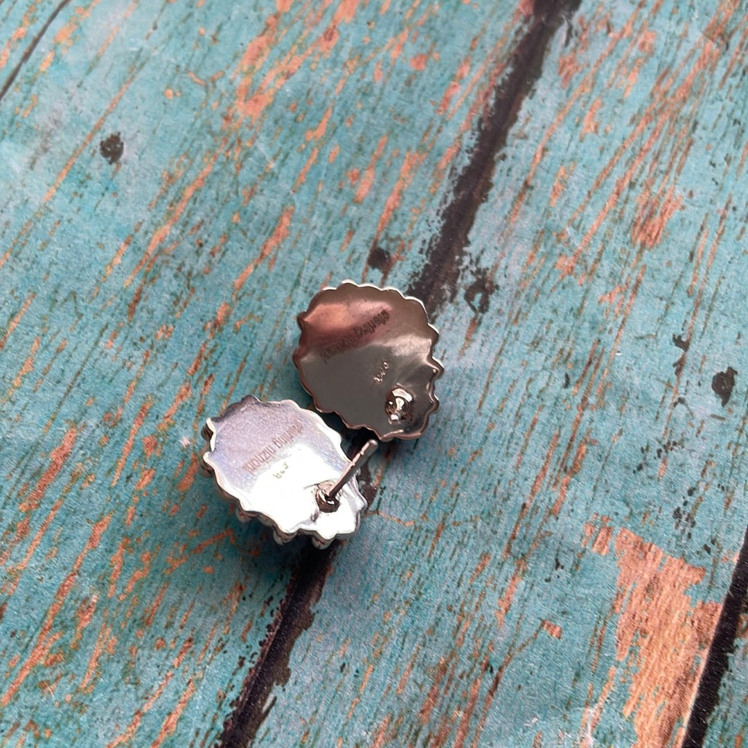 Handmade Pink Conch and Sterling Silver Tear Drop Stud Earrings Signed Nizhoni