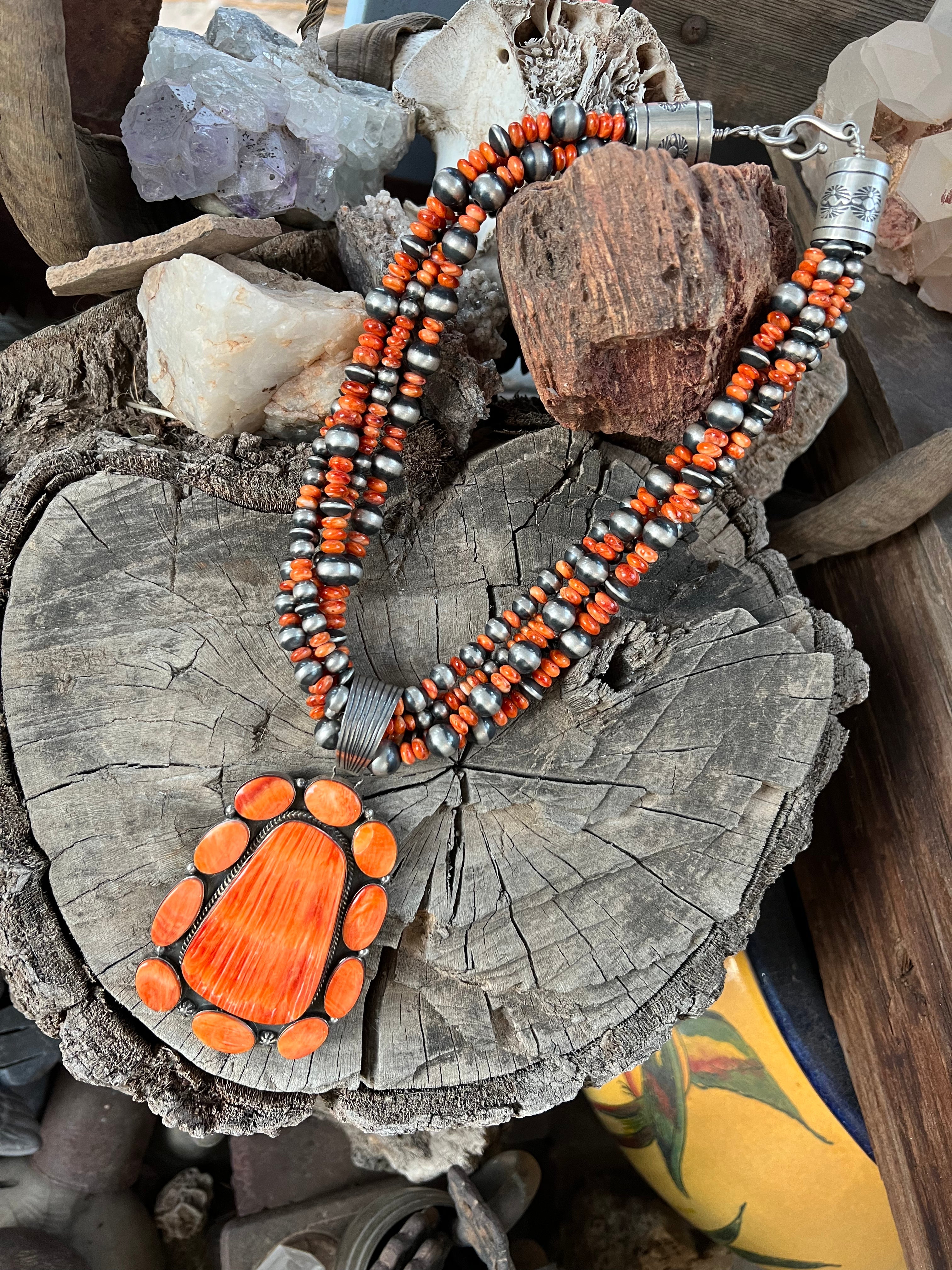 Spiny Oyster Statement Necklace by LaRose Ganadonegro, Geneva Apachito & Marilyn Platero
