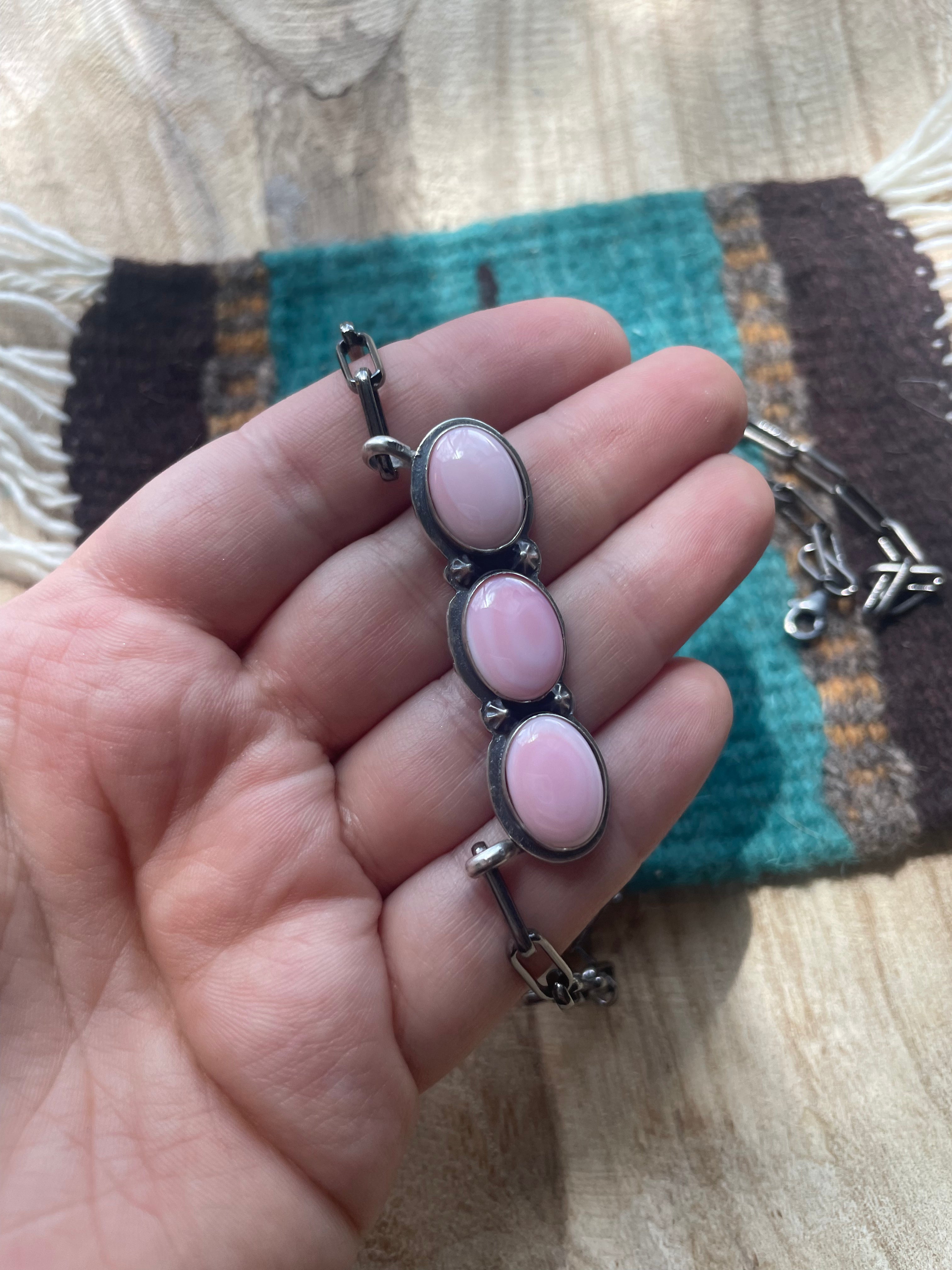 Handcrafted Queen Pink Conch Shell And Sterling Silver 3 Stone Bar Necklace Signed