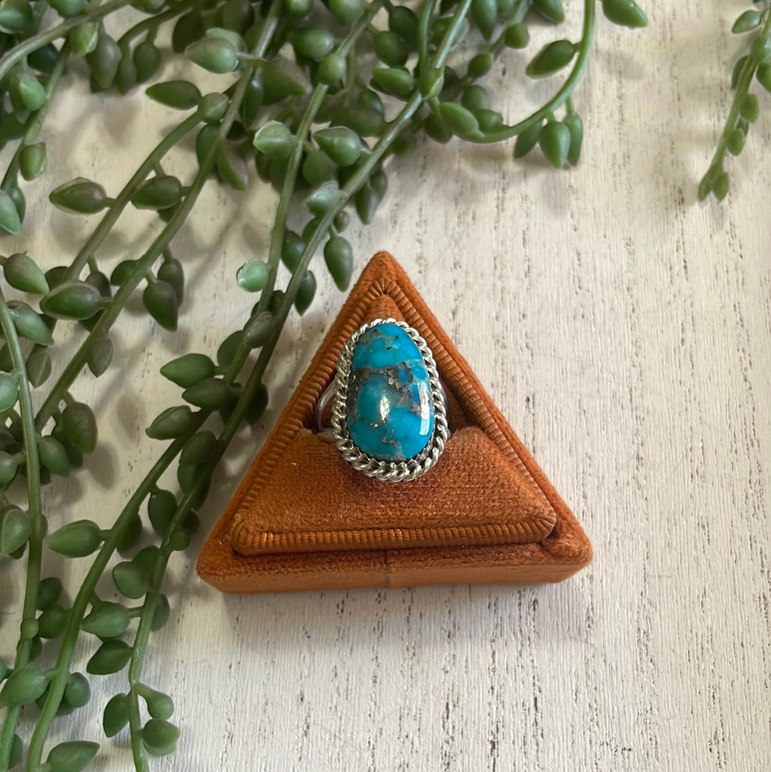 Sterling Silver Single Stone Turquoise Ring