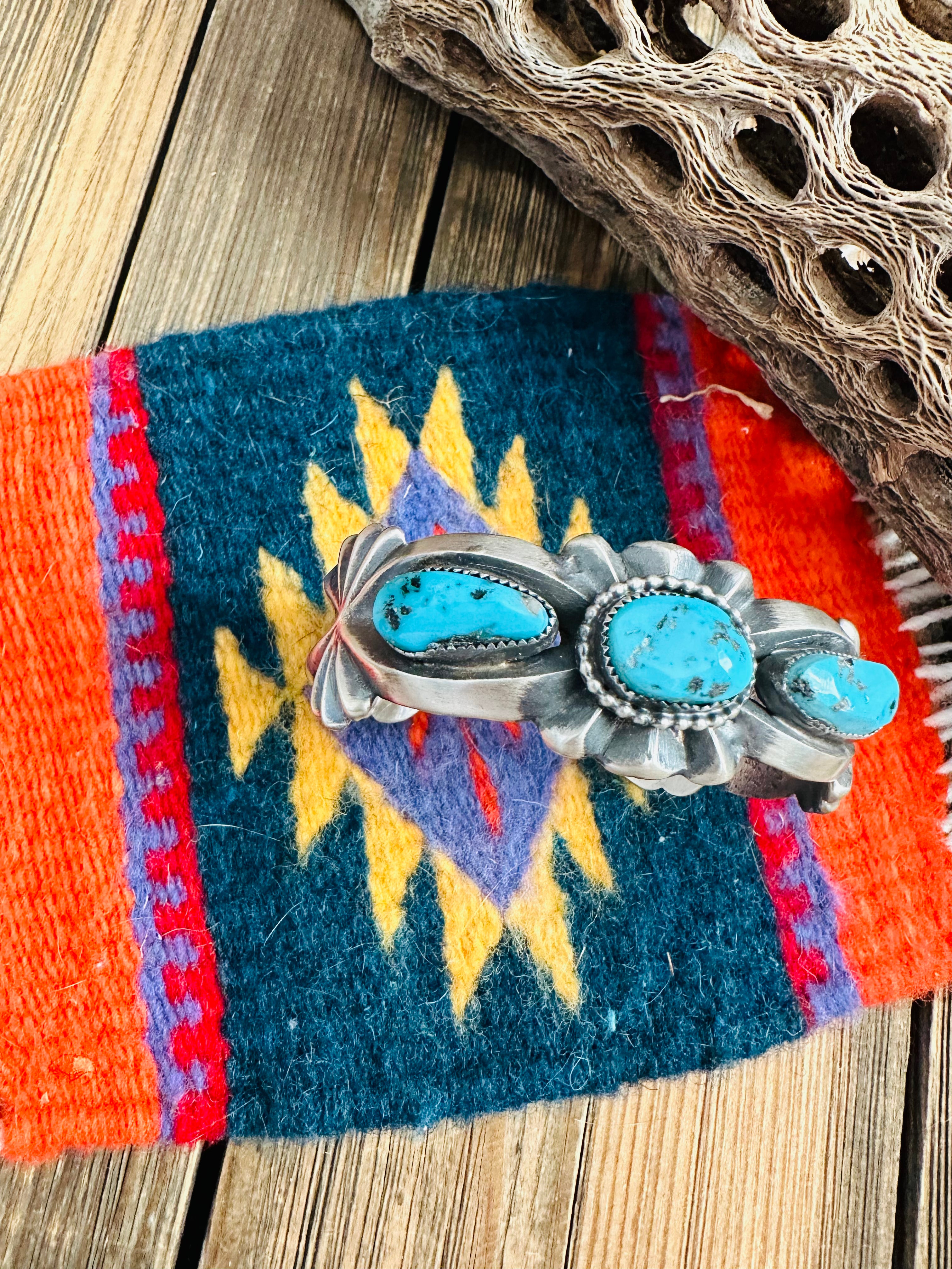 Navajo Old Pawn Kingman Turquoise & Sterling Silver Cuff Bracelet /