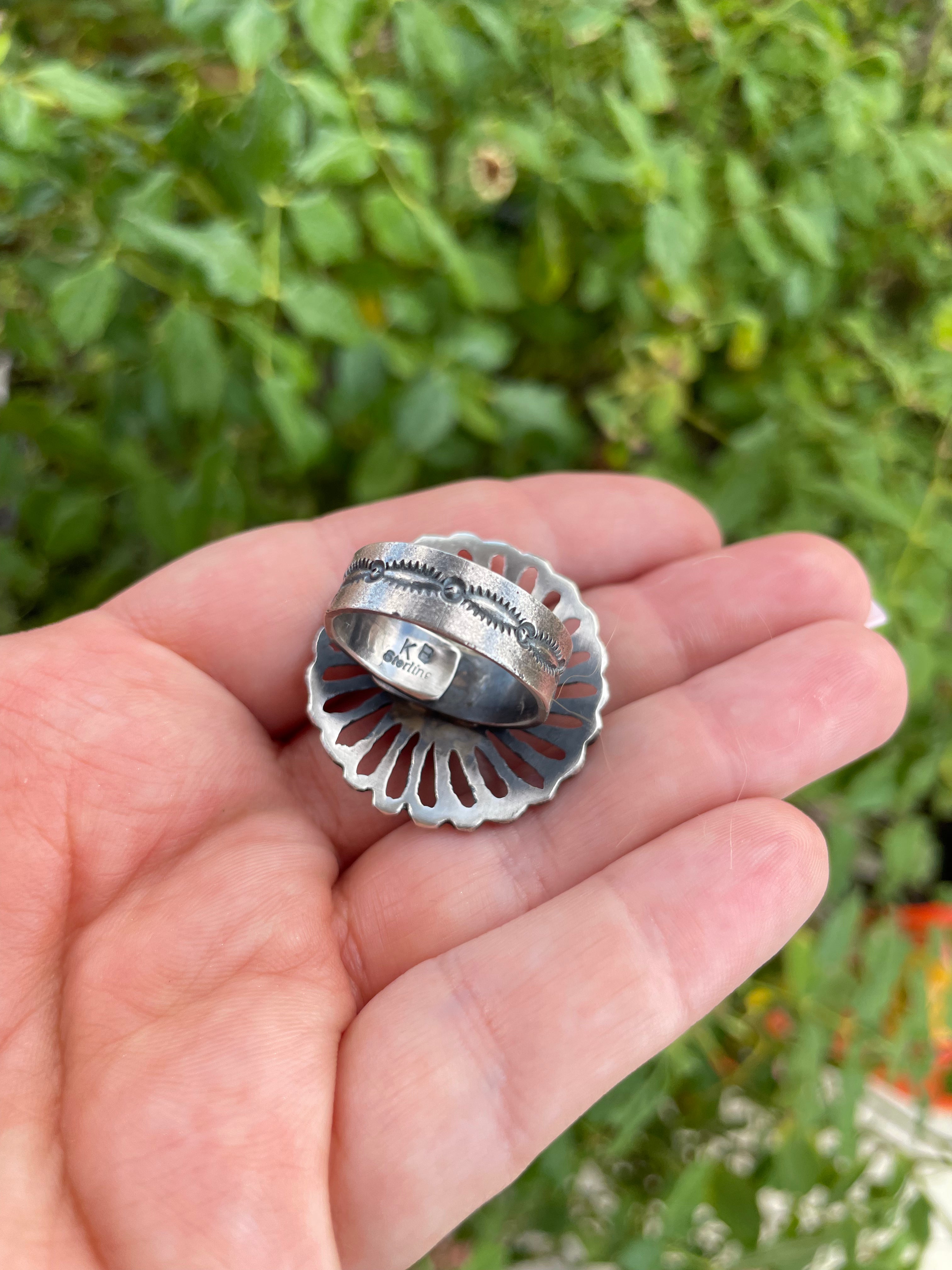 Gorgeous Handcrafted Pink Conch And Sterling Silver Adjustable Flower Ring Signed K Billah