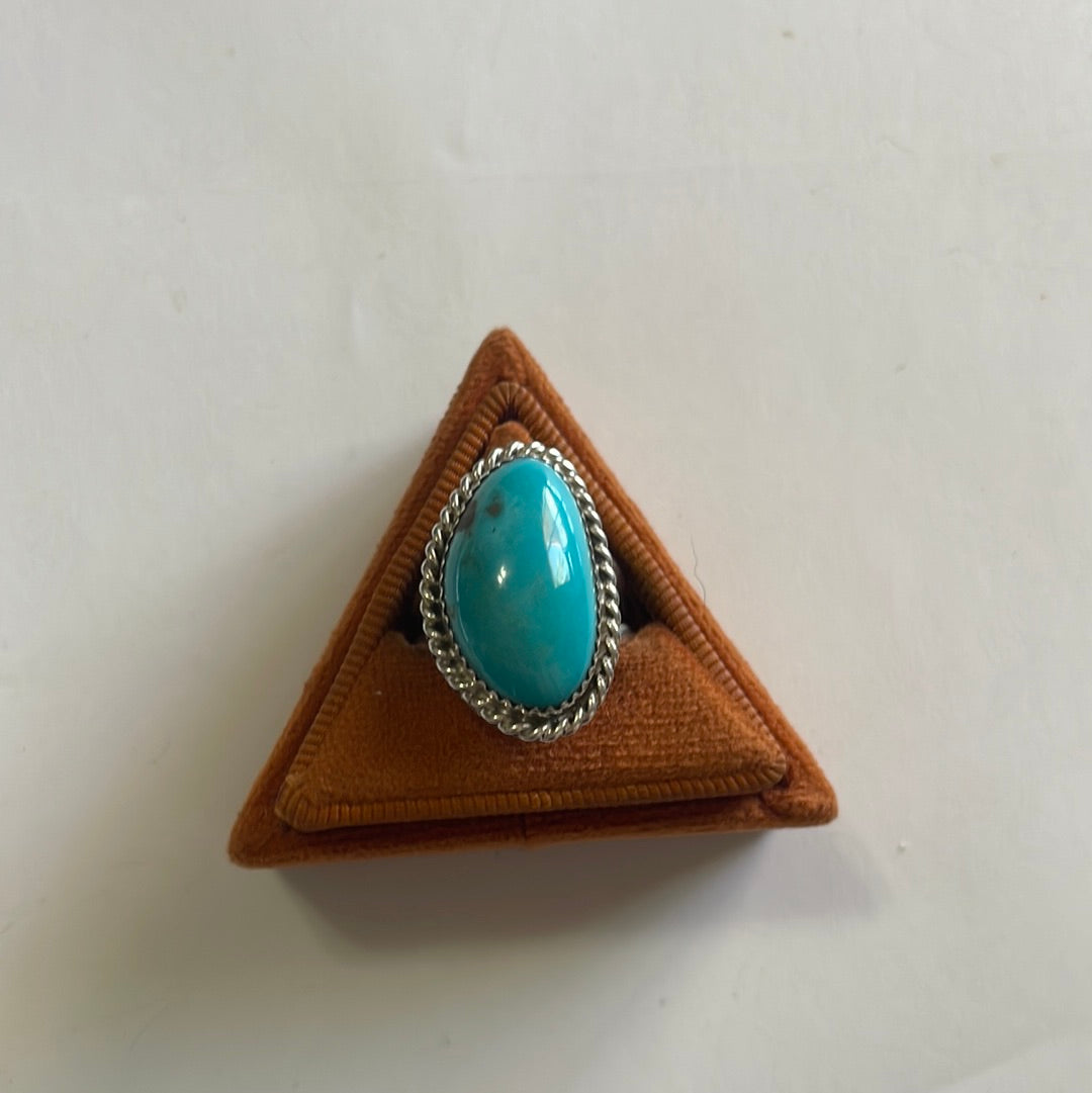 Sterling Silver Single Stone Turquoise Ring