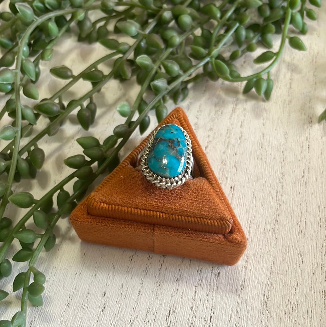 Sterling Silver Single Stone Turquoise Ring