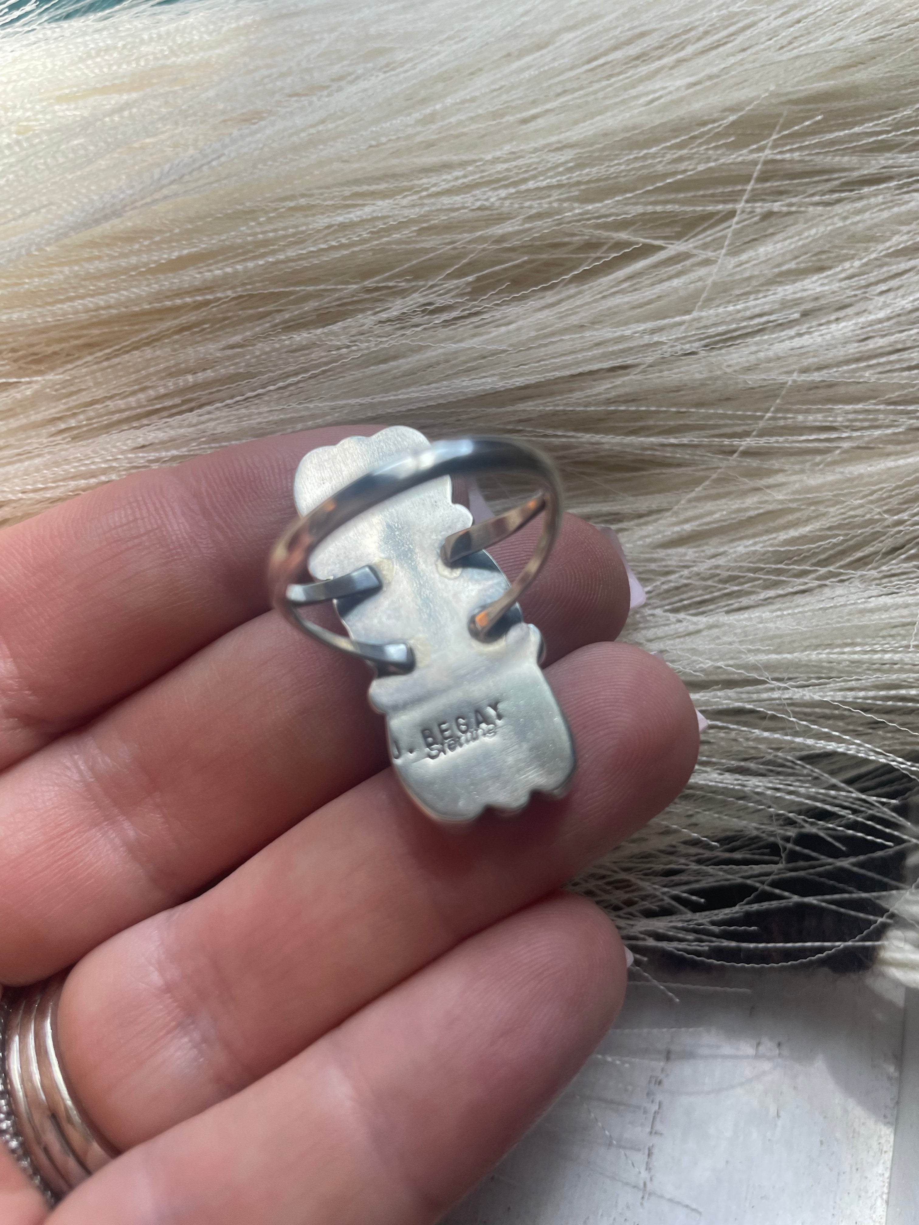 “The Lexi” Beautiful Handcrafted Sterling Silver & Pink Conch Ring Signed J Begay