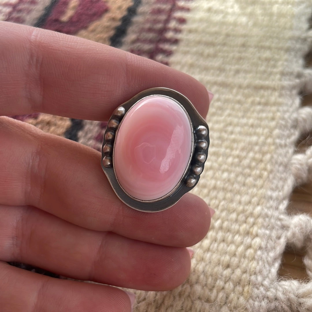 Handcrafted Sterling Silver & Pink Conch Oval Ring Signed