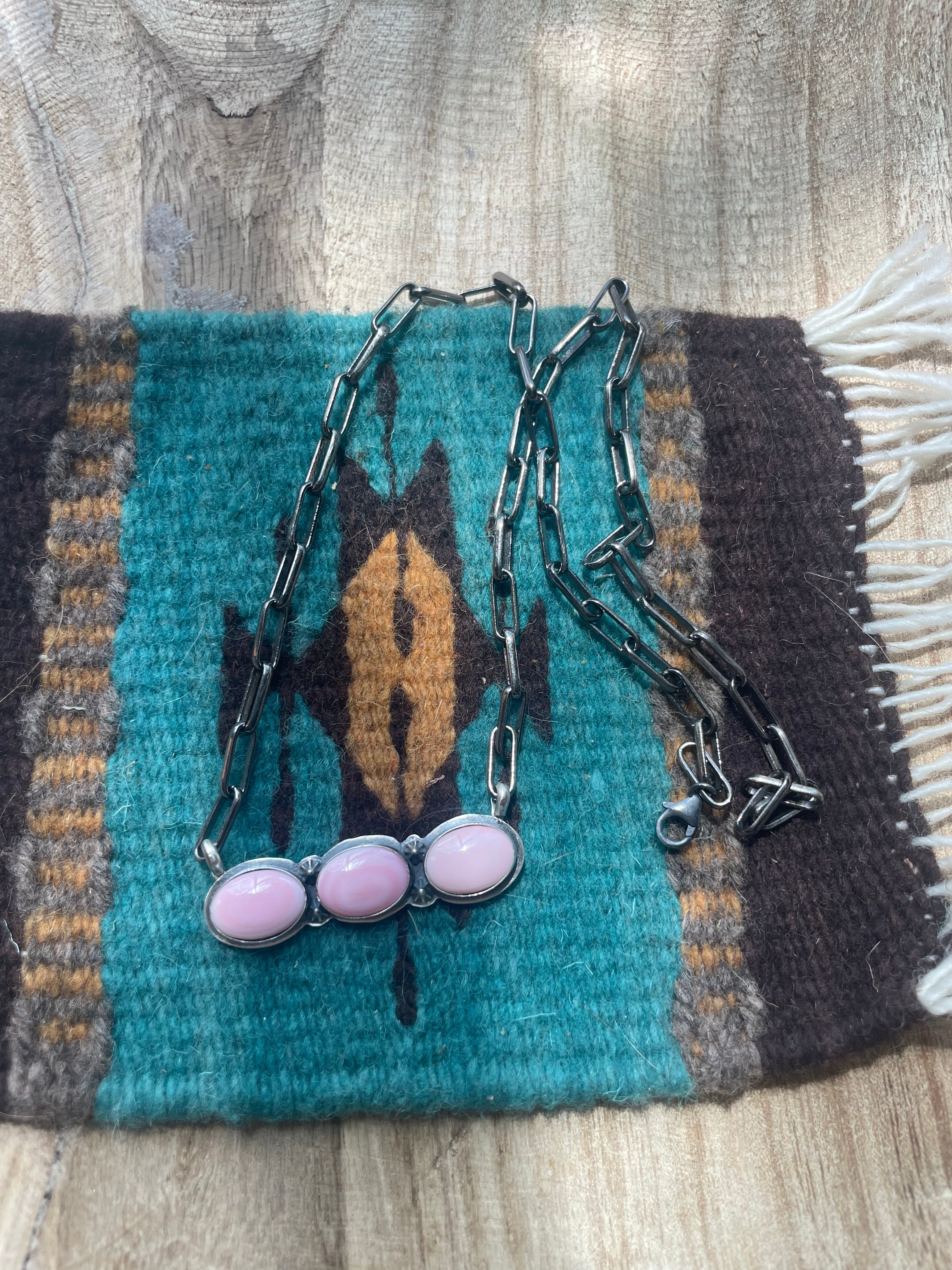 Handcrafted Queen Pink Conch Shell And Sterling Silver 3 Stone Bar Necklace Signed