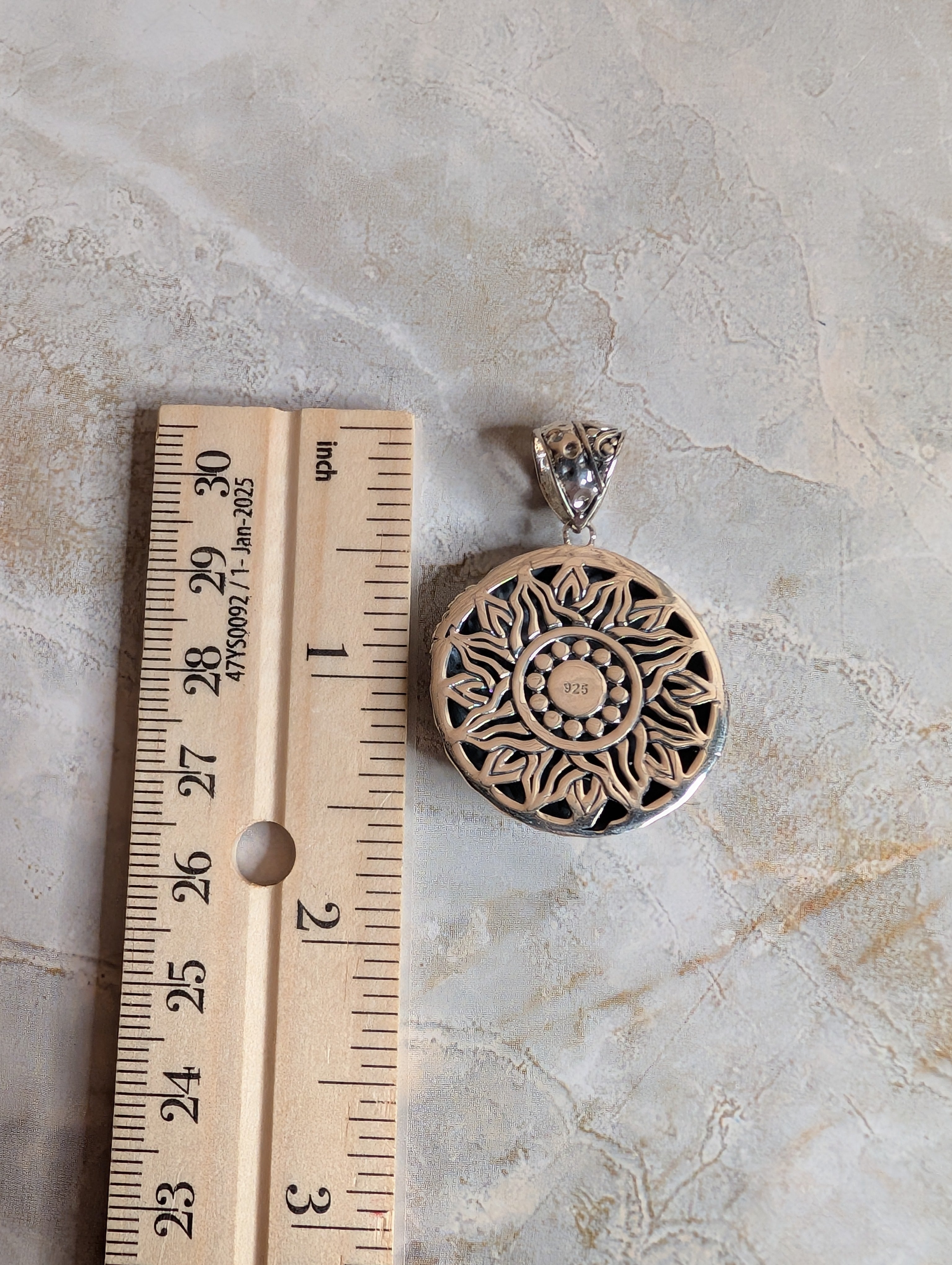 Sterling Silver Circle Shaped Ornate Filigree Medallion Pendant