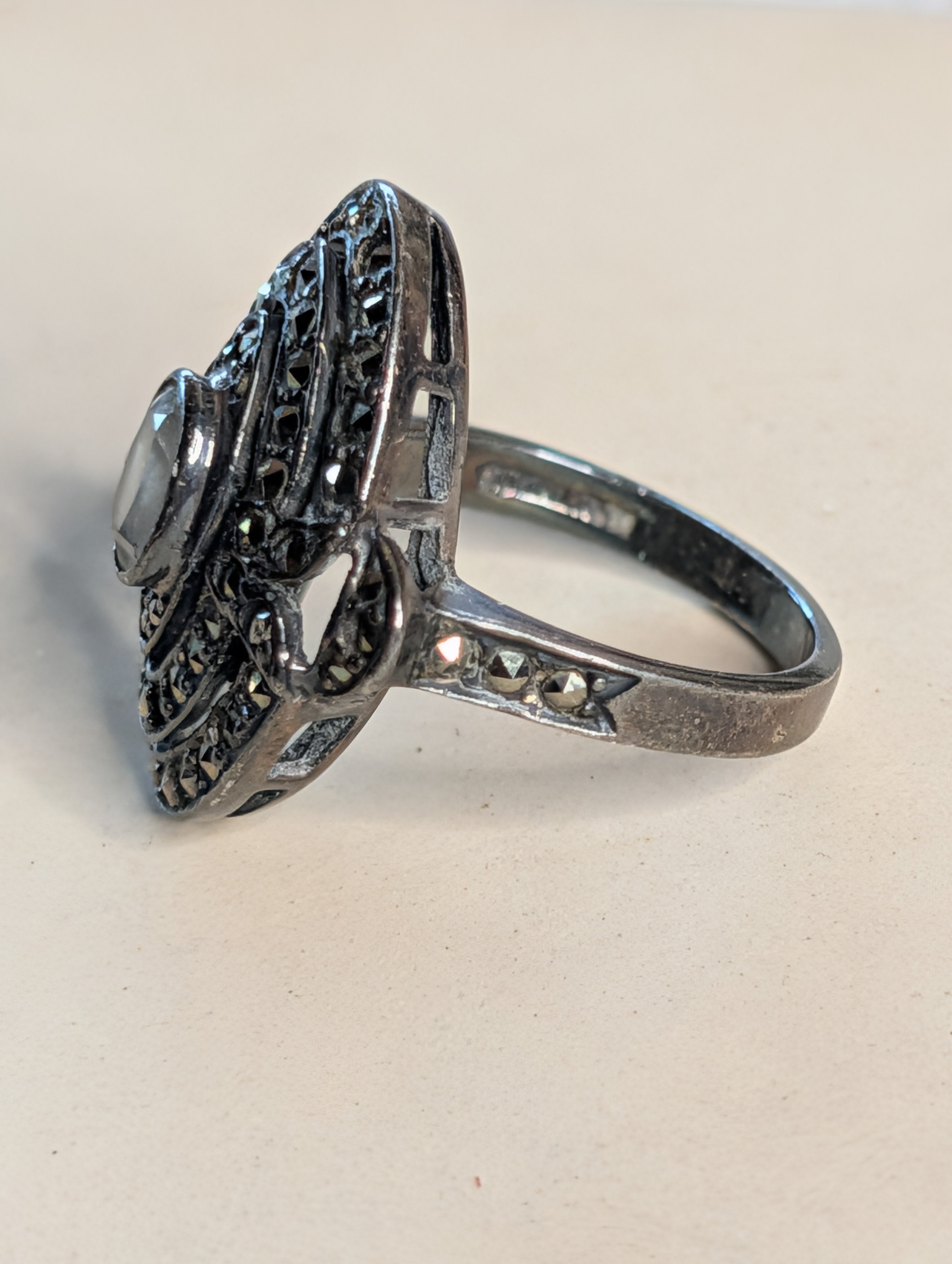 Vintage Sterling Silver Marquise Moonstone With Marcasite Accents Ring Size 7