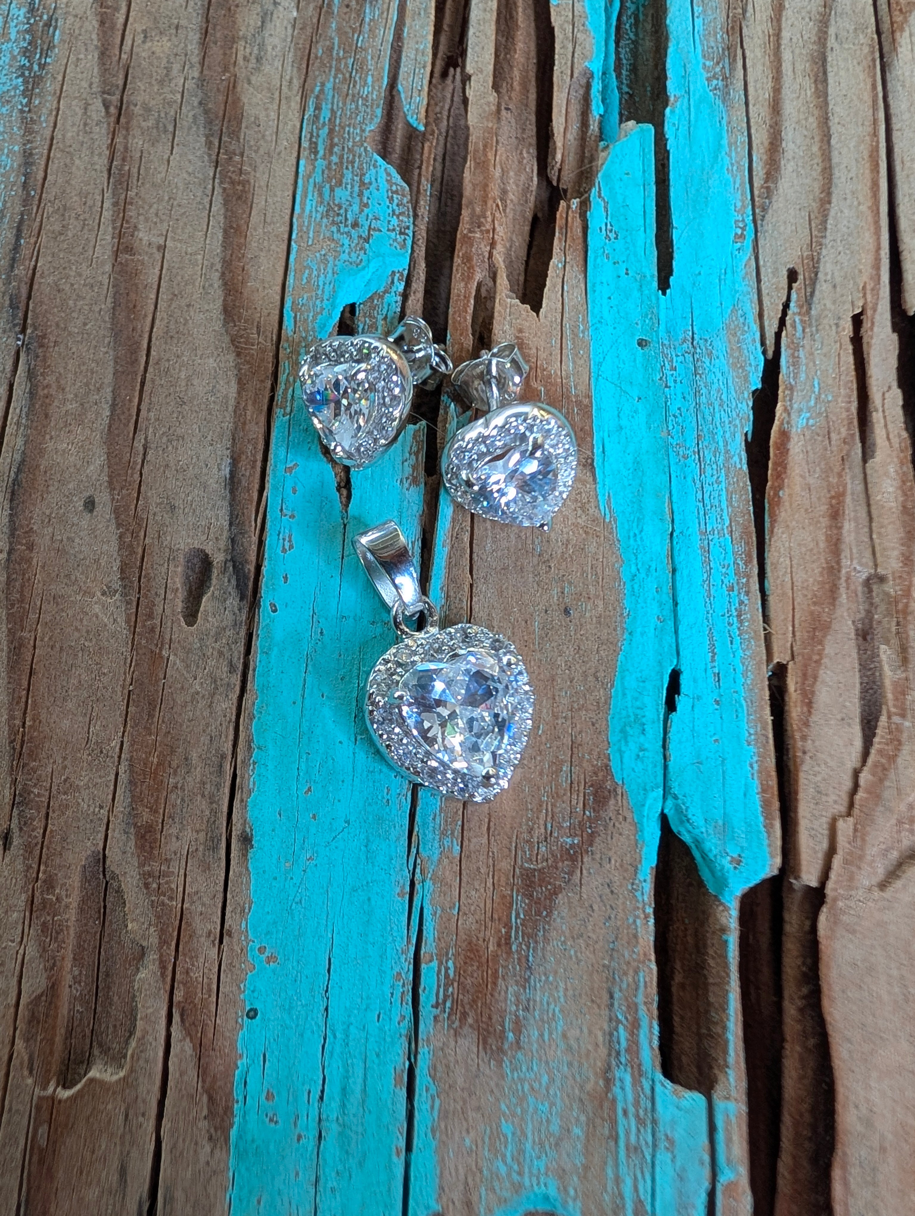 Sterling Silver Carved CZ Heart Earrings & Pendant Jewelry Set