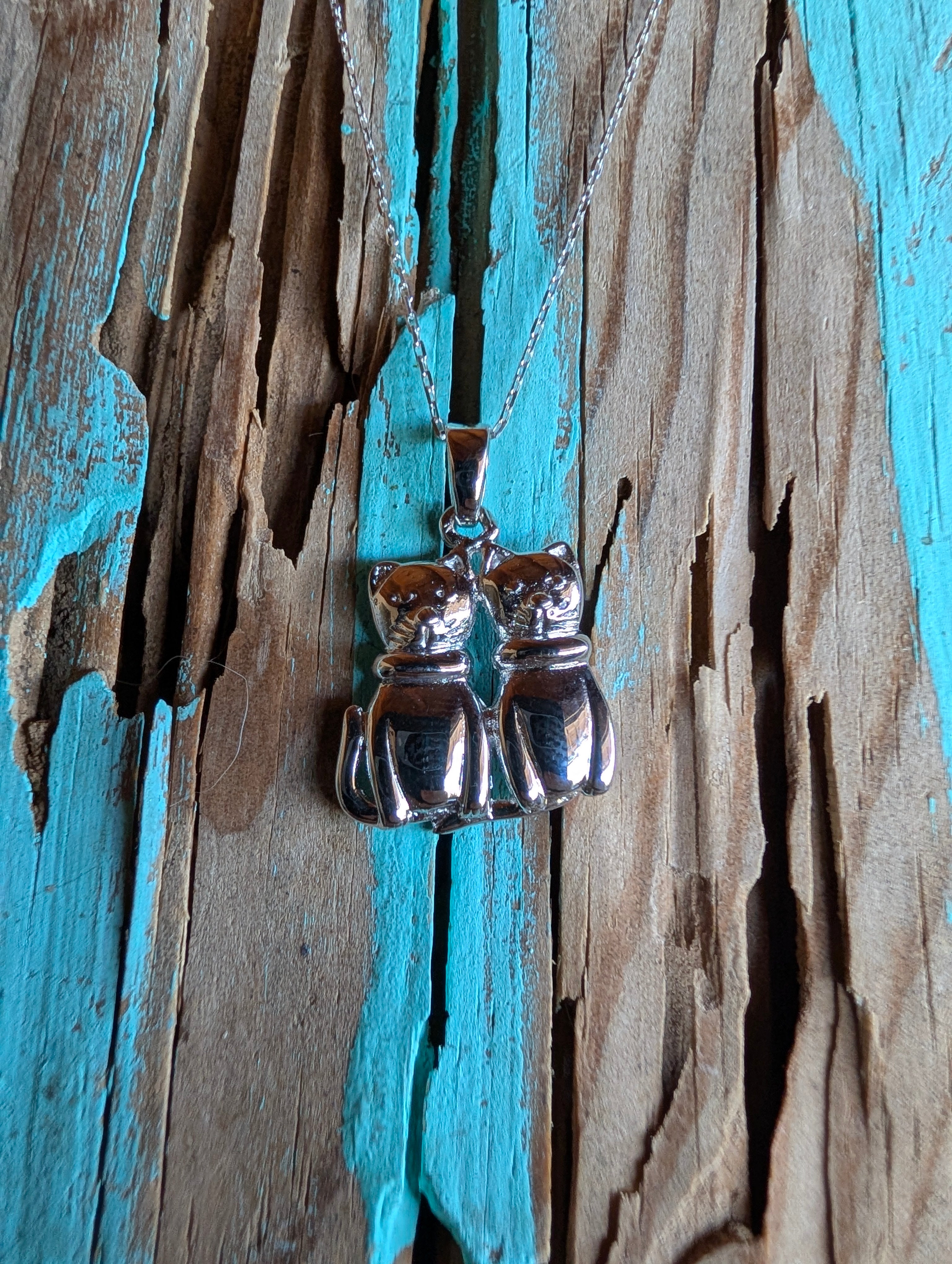 Sterling Silver Double Kitty Cat Detailed Pendant Necklace