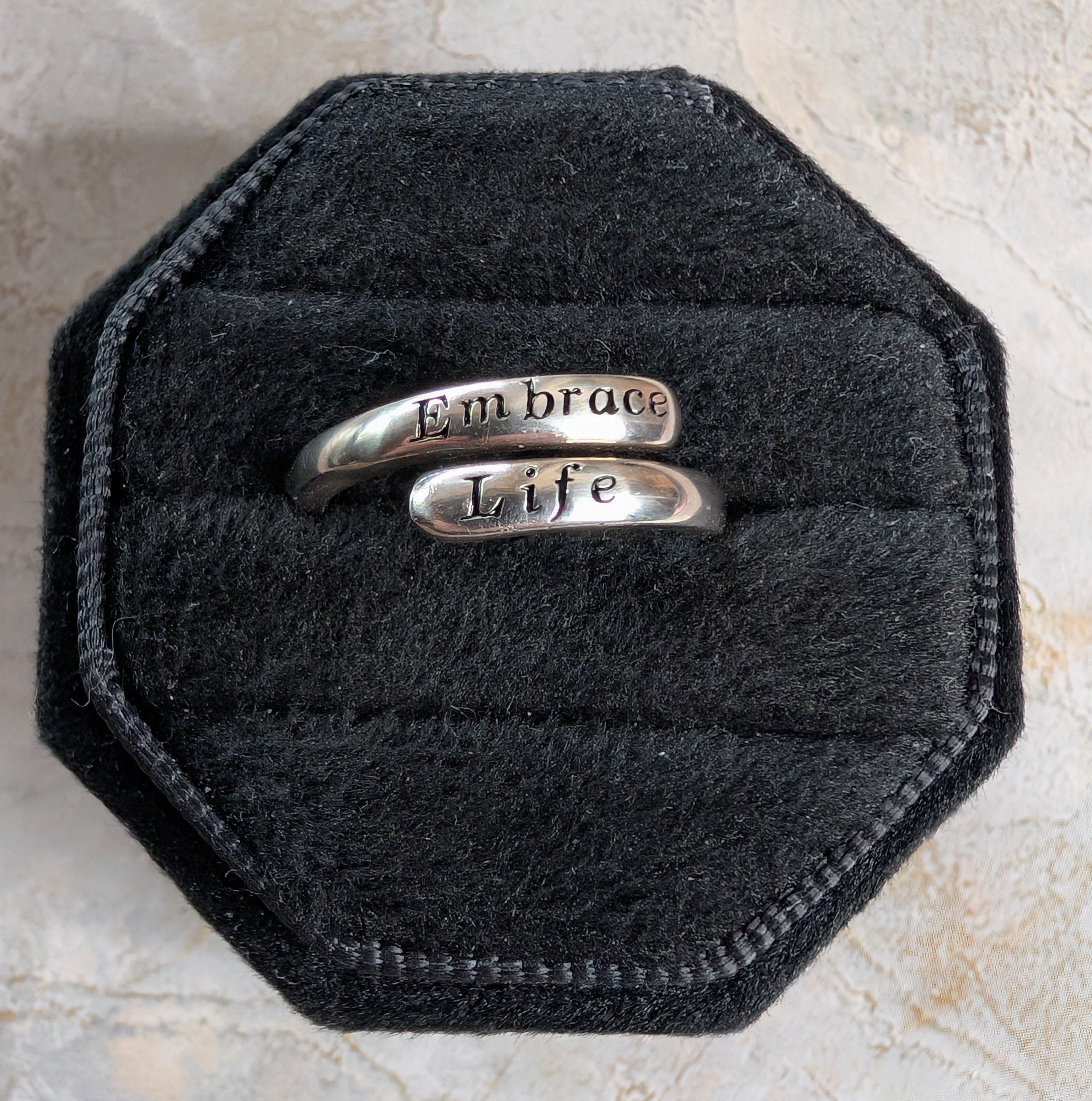 Sterling Silver "Embrace Life" Simplistic Stylish Ring Size 7.5
