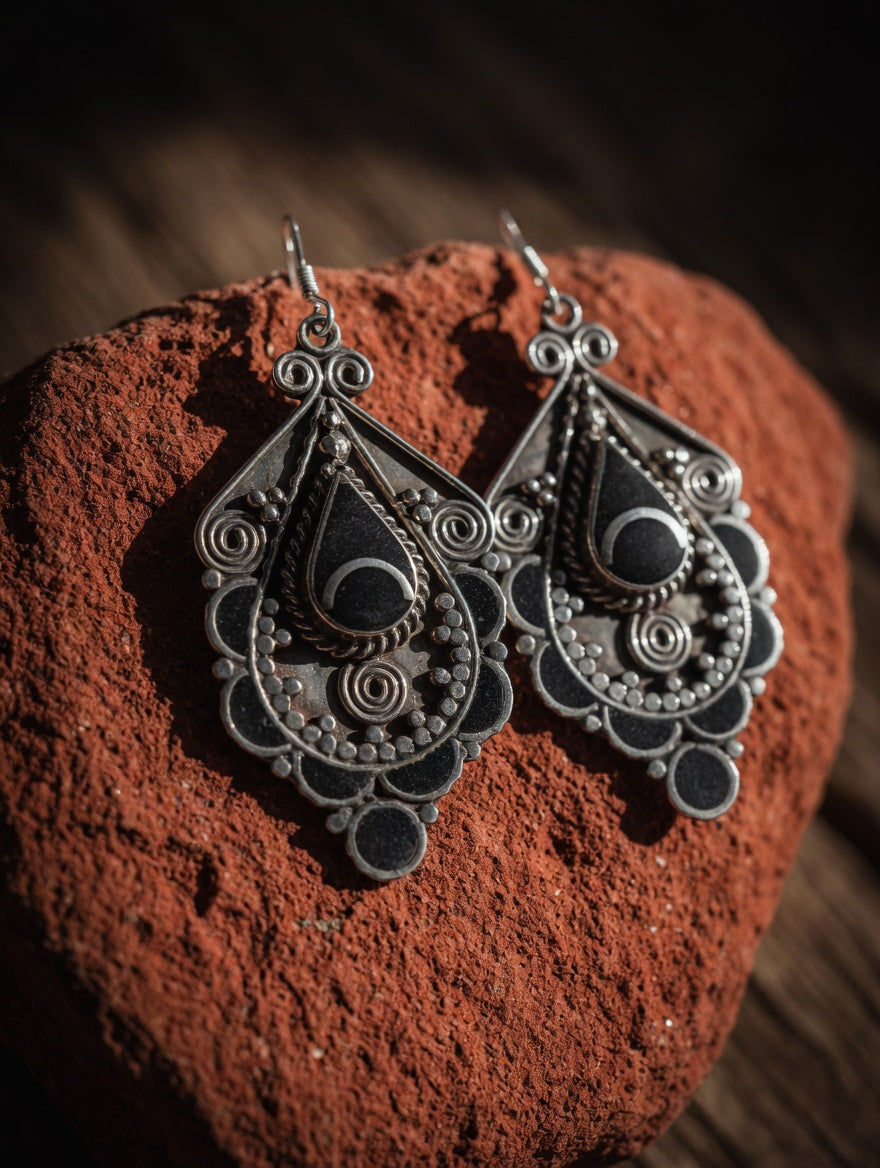 Vintage Black Onyx & Silver Intricate Southwestern Dangle Earrings