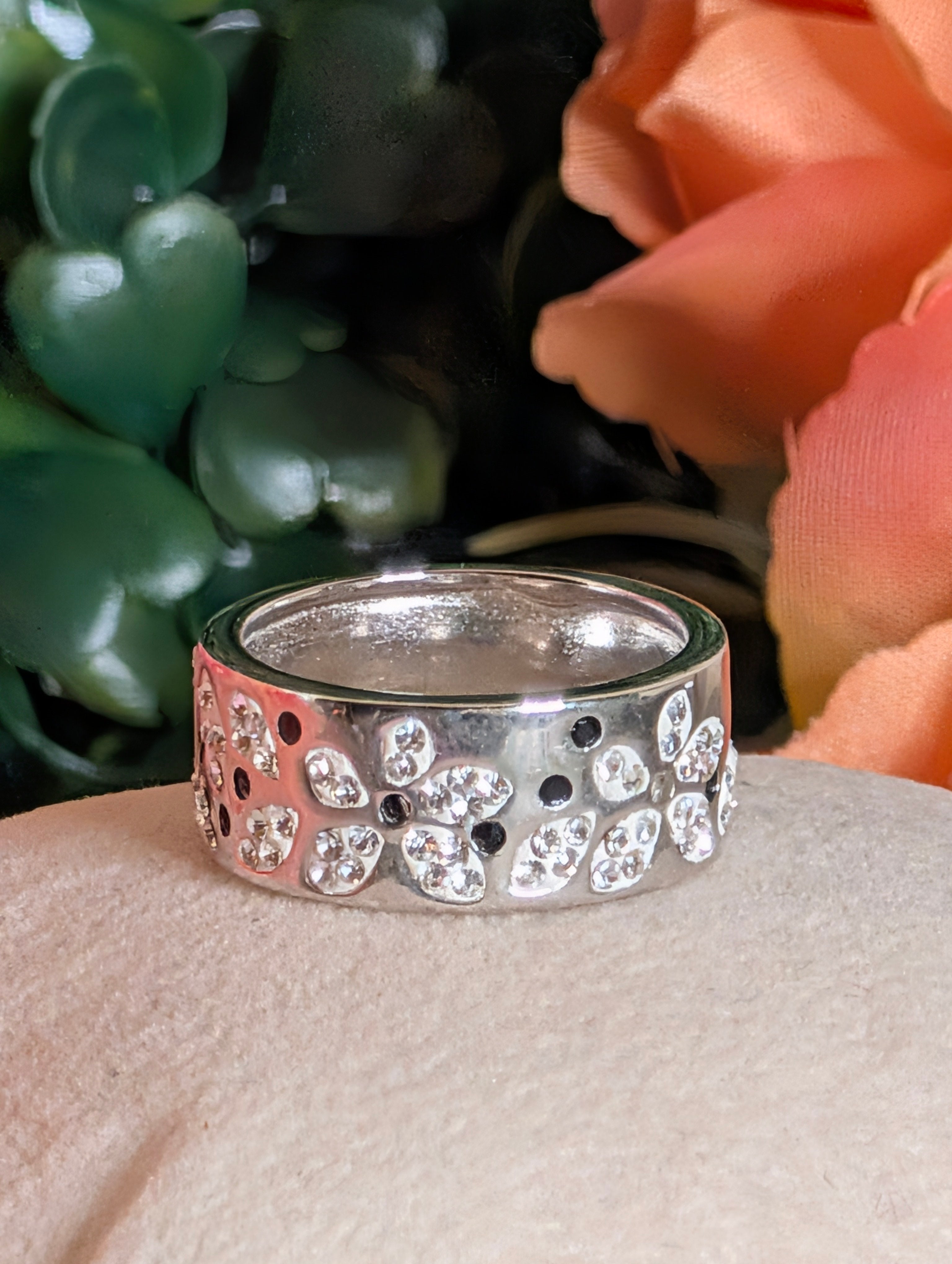 Sterling Silver Multicolor Floral CZ Cut Wide Band Ring Size 7