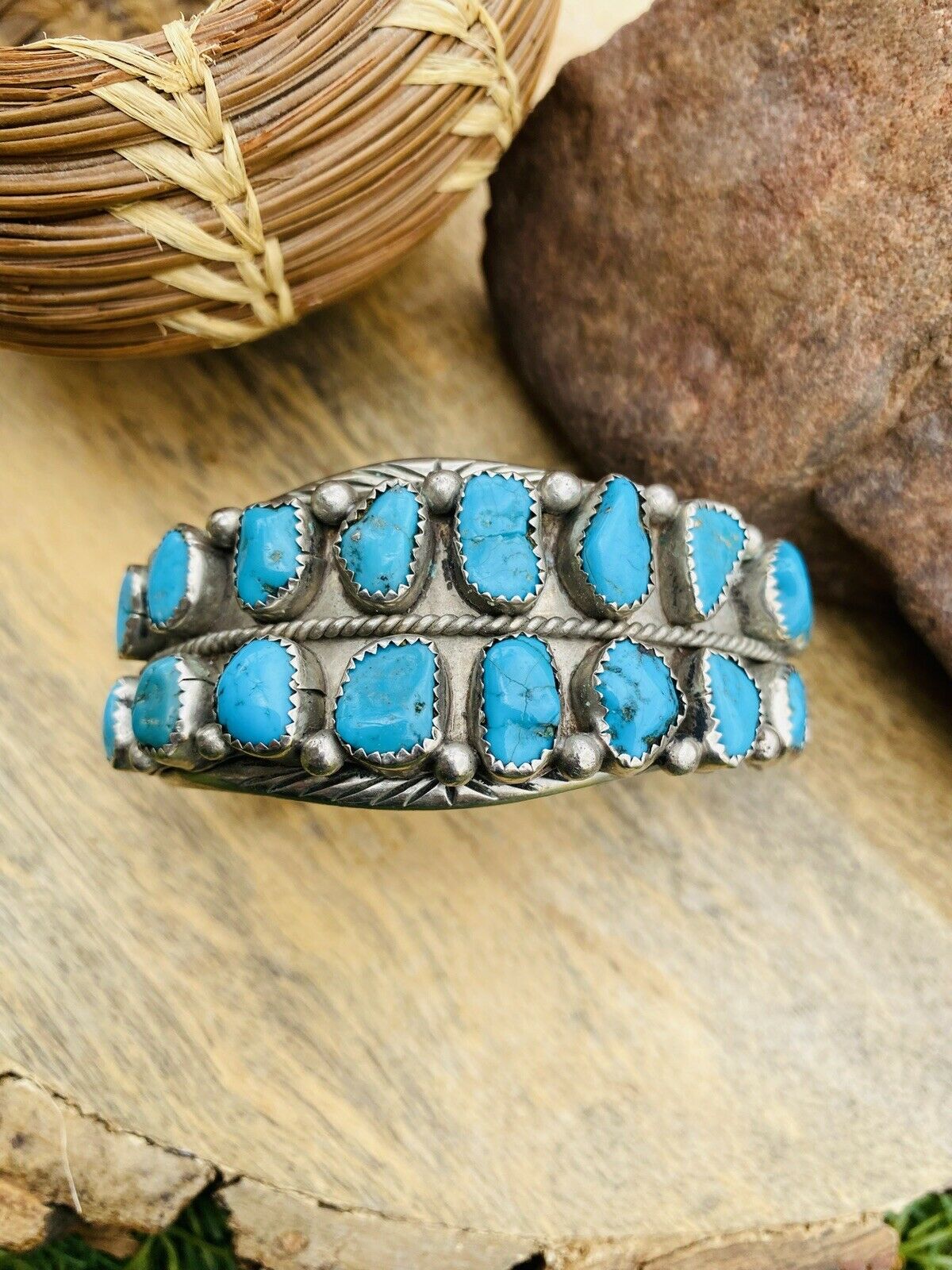 Navajo Vintage Turquoise & Sterling Silver Cuff Bracelet /