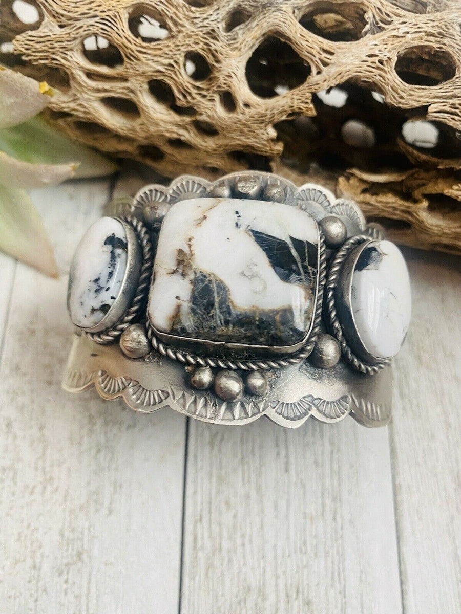 White buffalo deals turquoise cuff bracelet