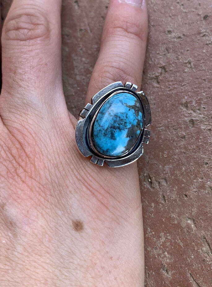 Handcrafted Kingmen Turquoise & Sterling Silver Wave Ring