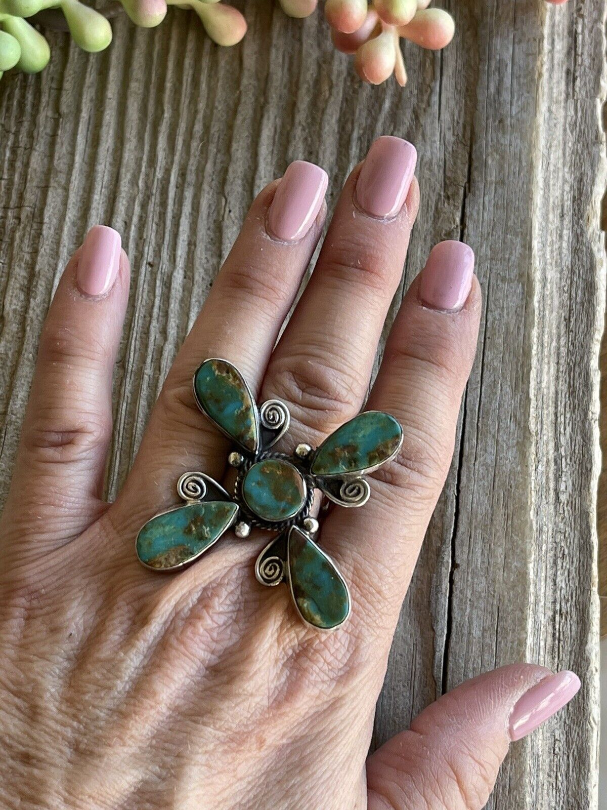 Sterling Silver & Royston Turquoise Scroll Petal Ring Size 8. Signed