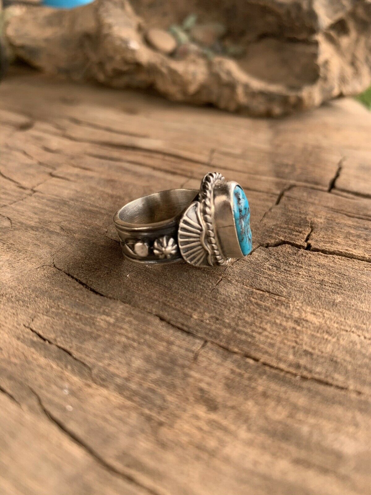 Handcrafted Kingman Turquoise & Sterling Silver crescent ring