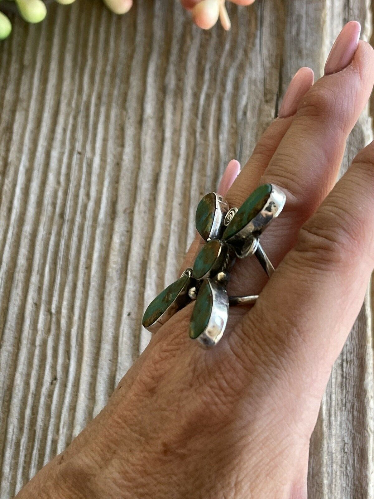 Sterling Silver & Royston Turquoise Scroll Petal Ring Size 8. Signed