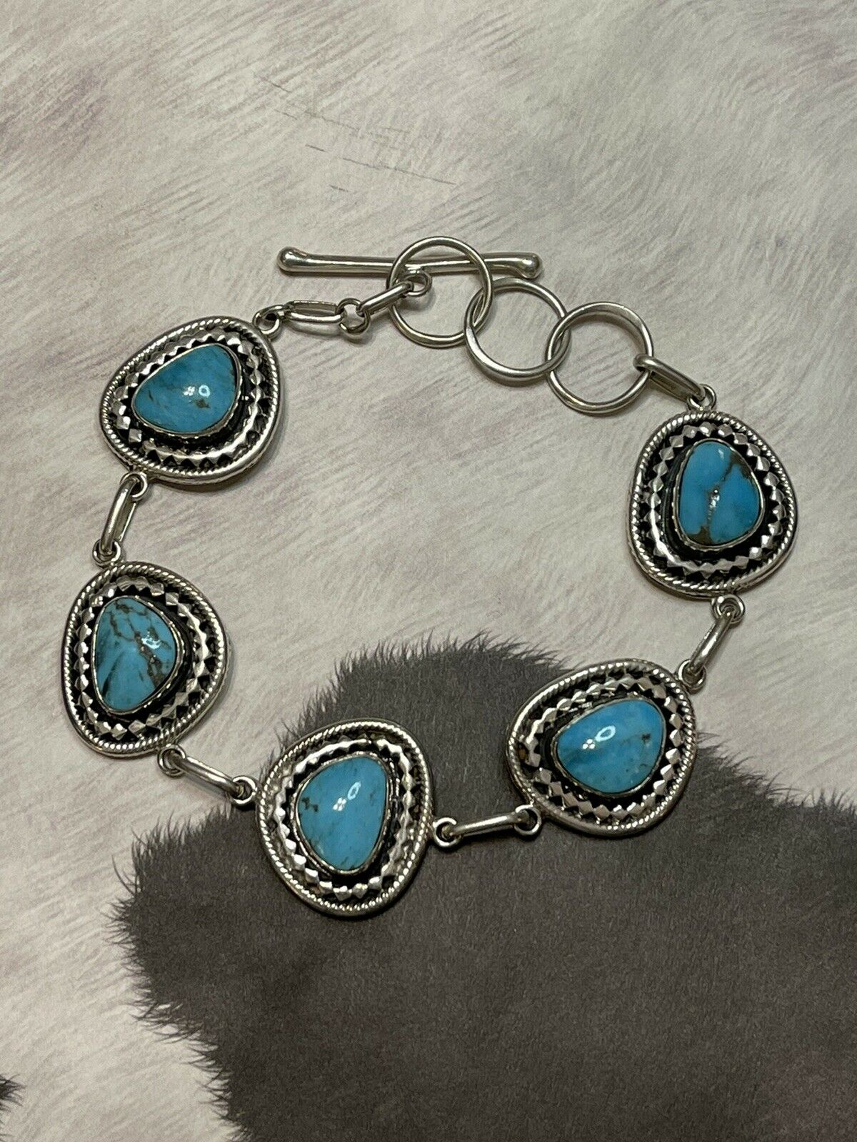 Handcrafted Sweet Kingman Turquoise & Sterling Silver Twist Link Bracelet
