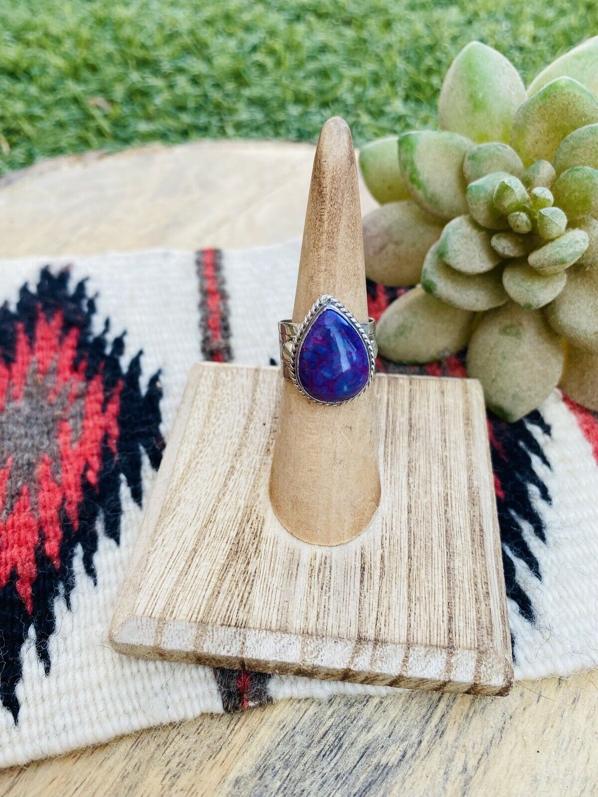 Handcrafted Purple Kingman Turquoise & Sterling Silver Ring Size 5.5