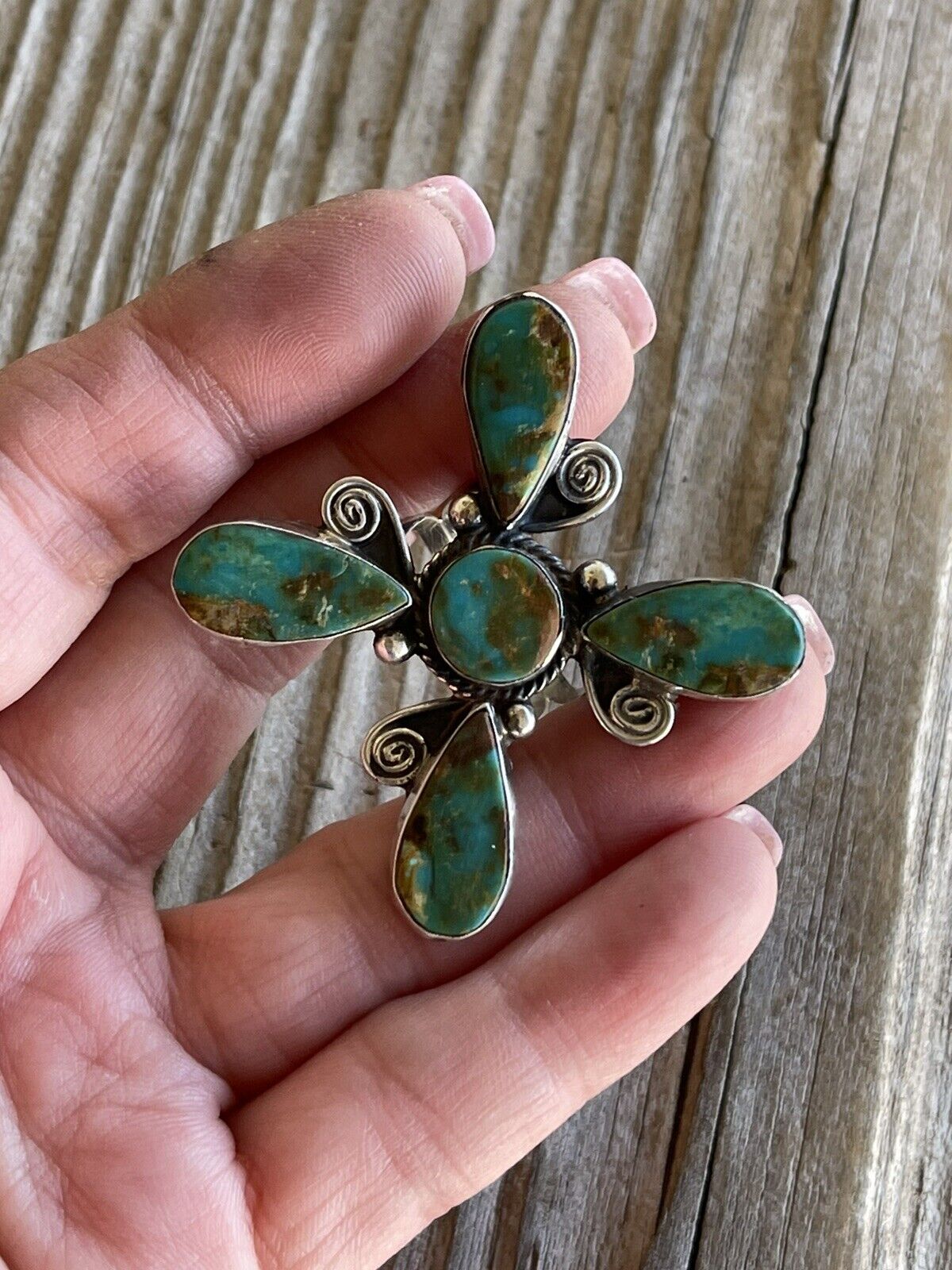 Sterling Silver & Royston Turquoise Scroll Petal Ring Size 8. Signed