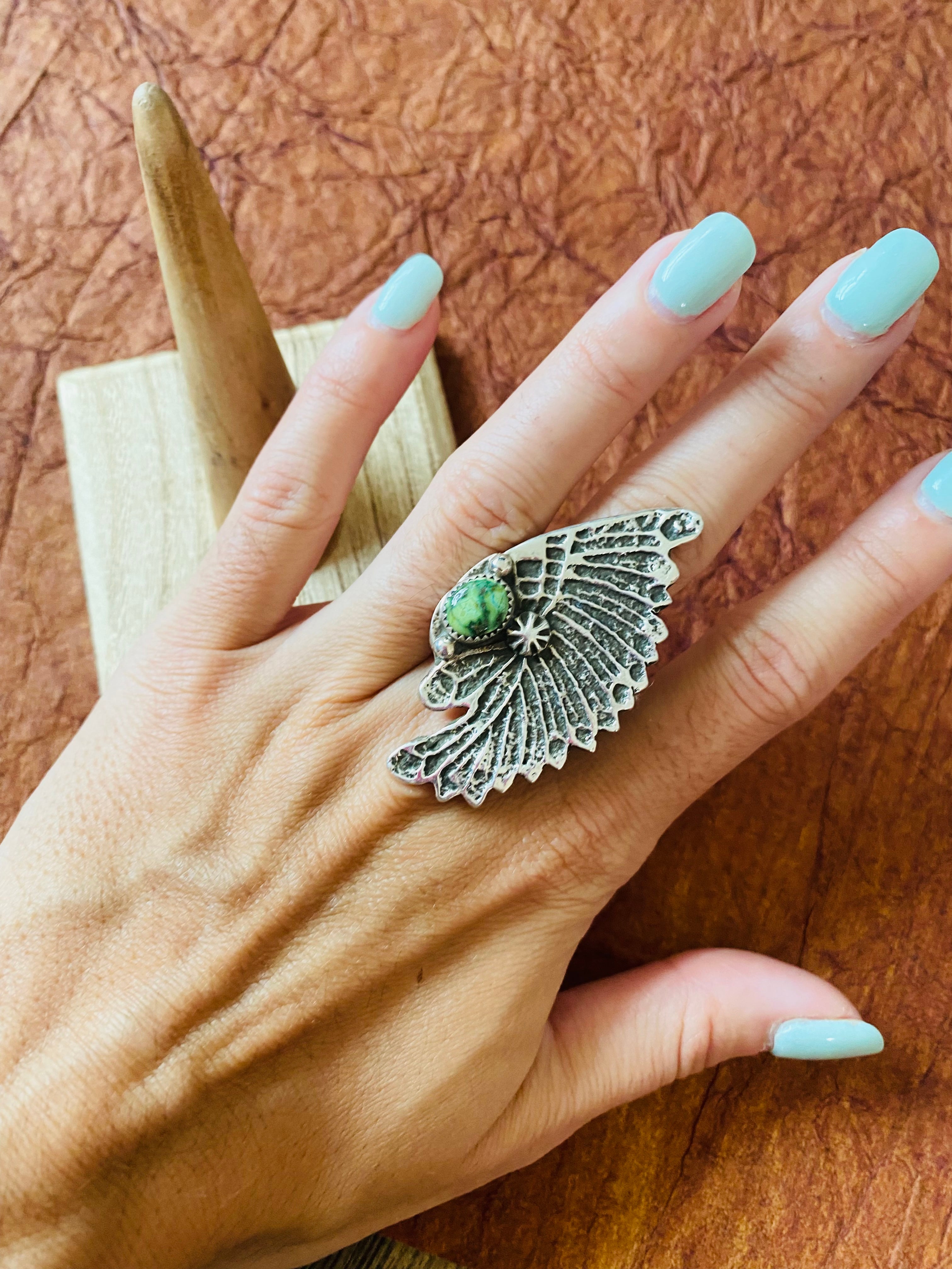 Navajo Sonoran Gold Turquoise & Sterling Silver Indian Chief Ring Size 9