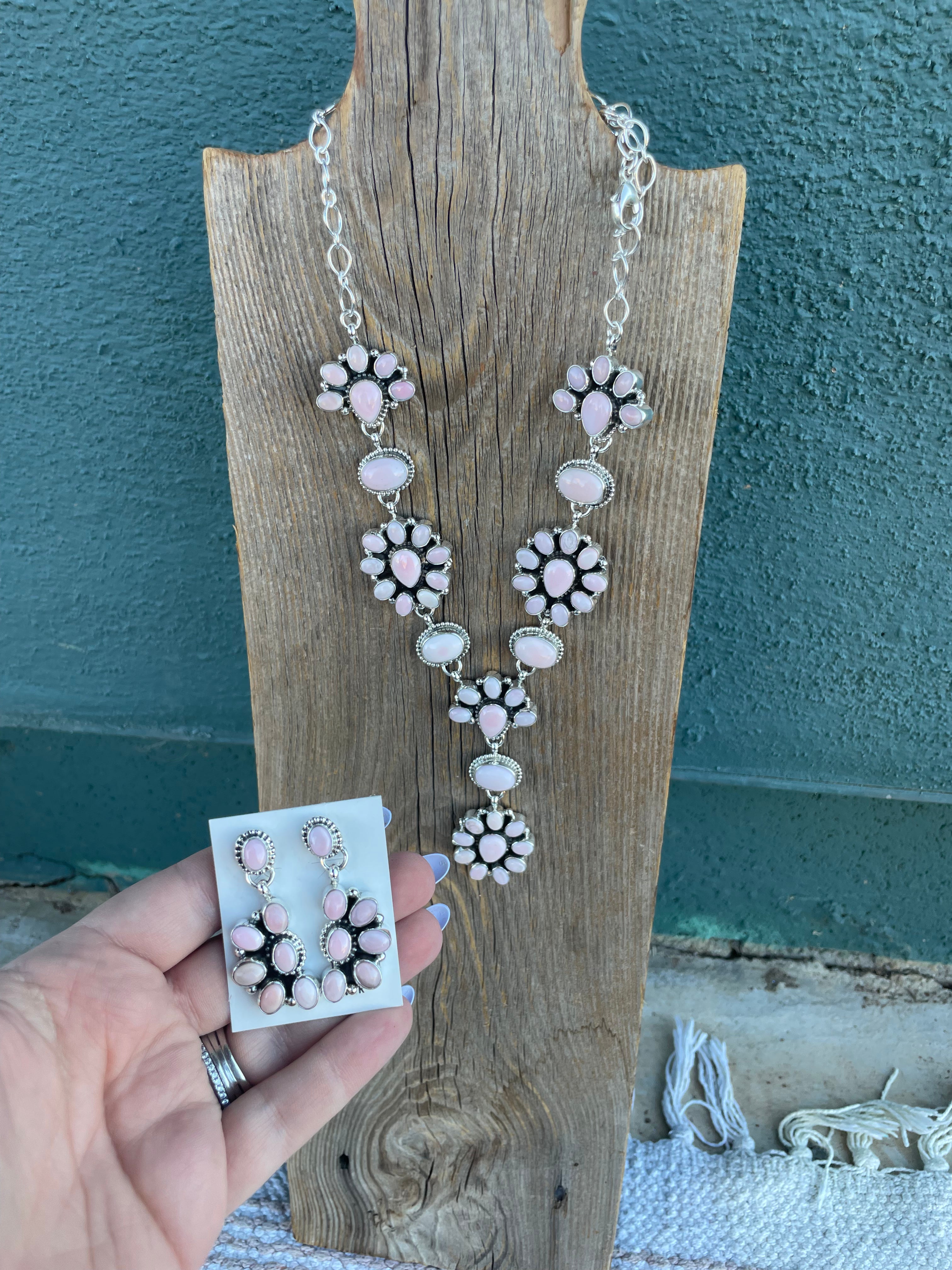 Handcrafted Queen Pink Conch Shell And Sterling Silver Lariat Necklace Earrings Set By Sheila Becenti