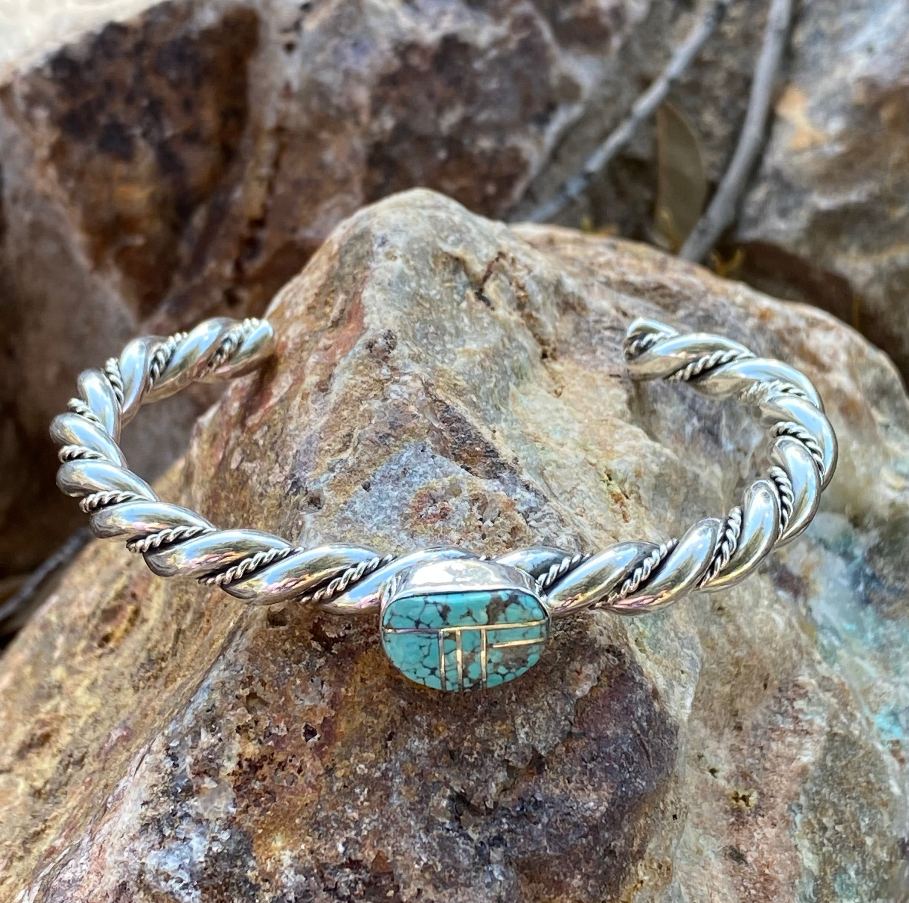 Handcrafted Turquoise 8 & Sterling silver Rope Twist Bracelet
