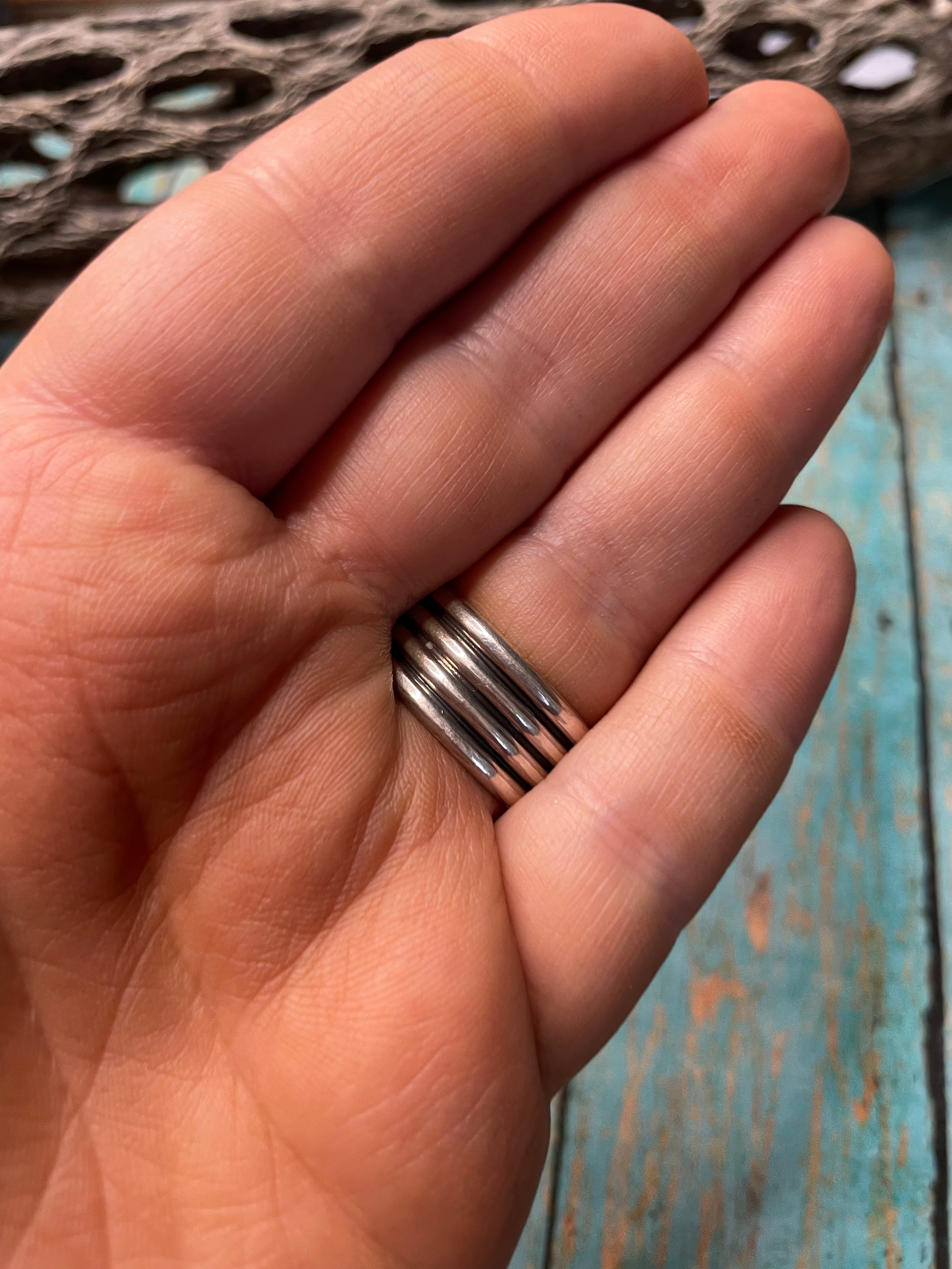 Old Pawn Navajo Sterling Silver & Royston Turquoise Ring Size 9