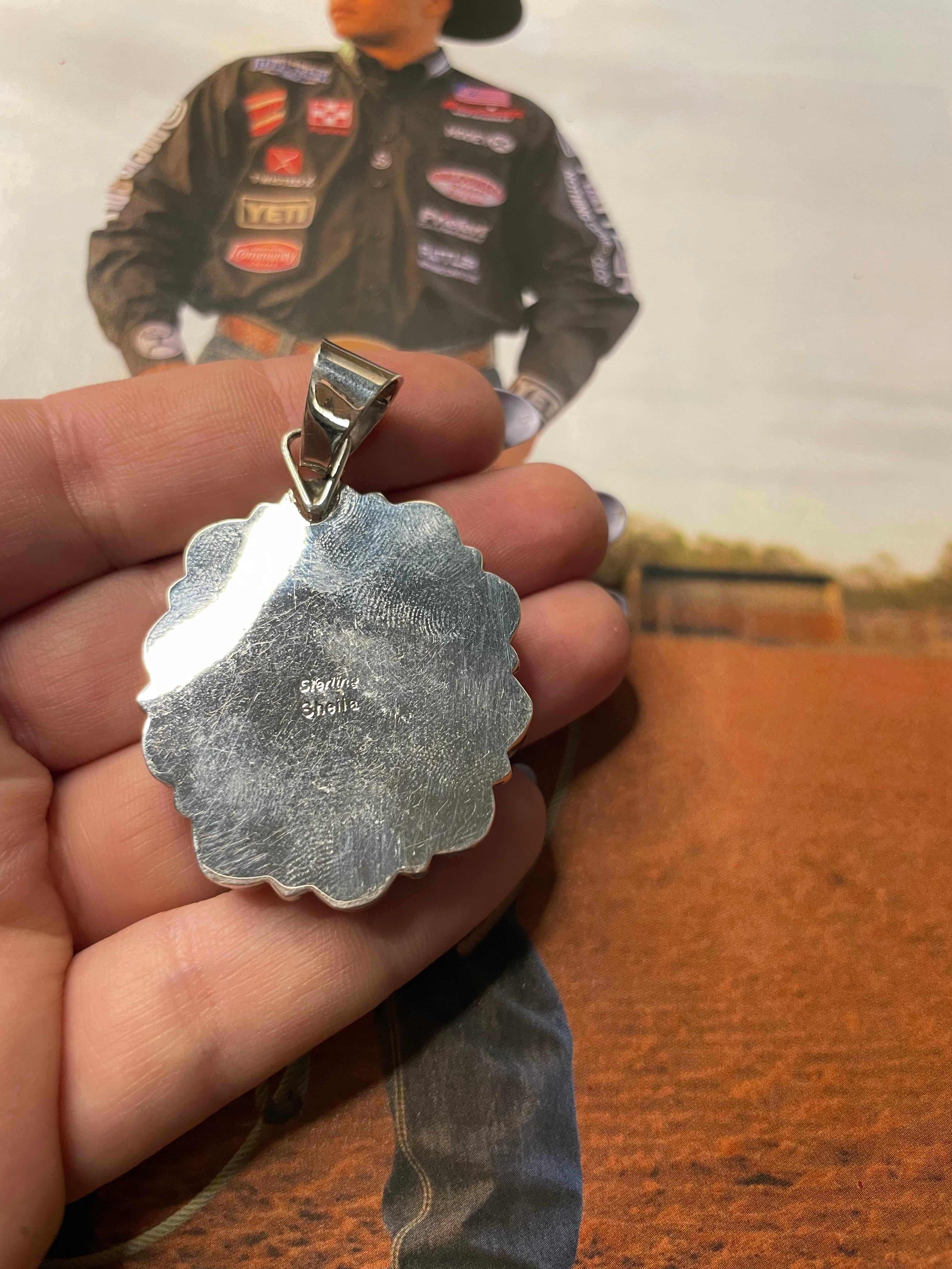 Handcrafted Queen Pink Conch Shell And Sterling Silver Pendant Signed Sheila 10 Petals