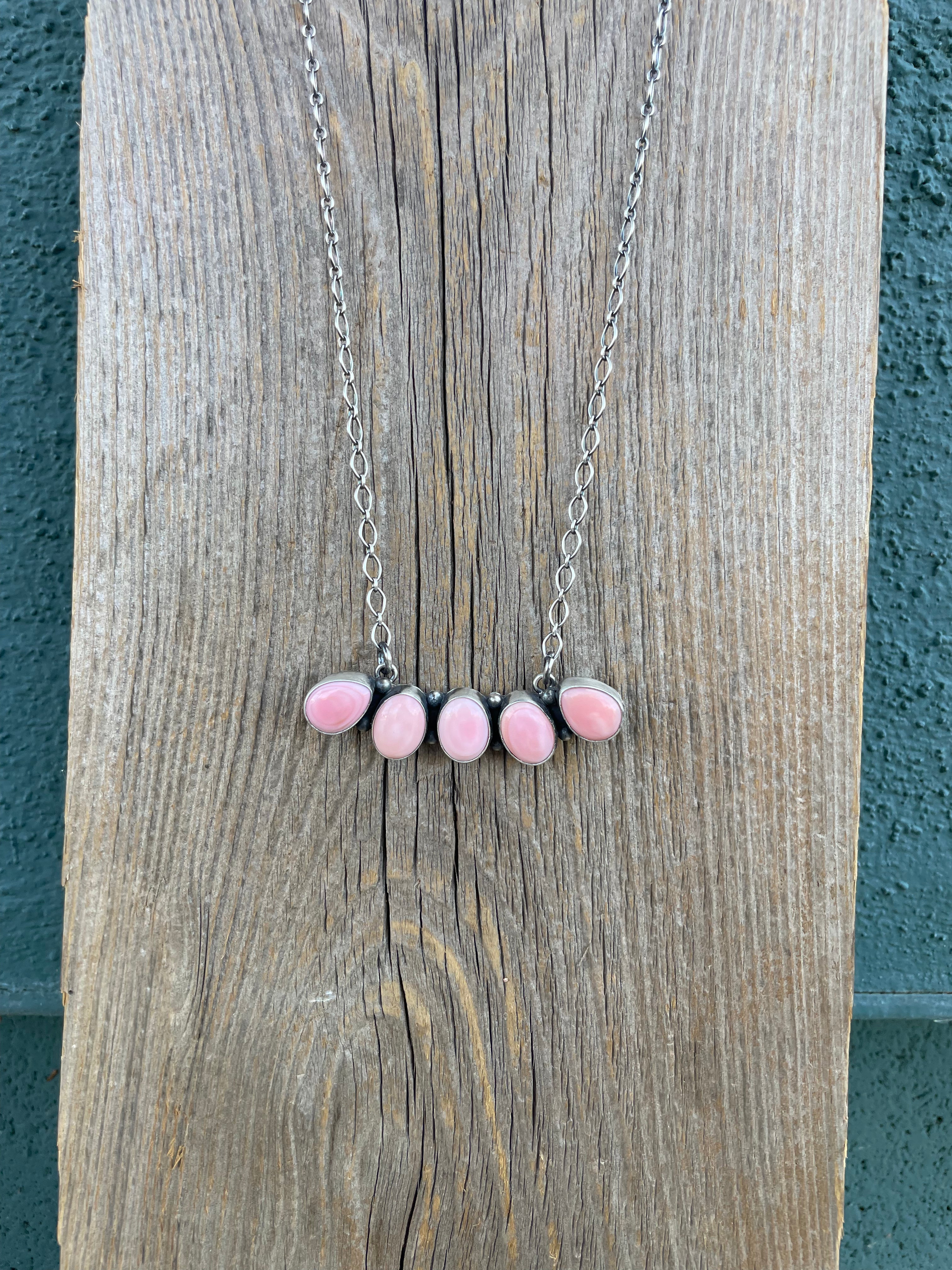 Handcrafted Queen Pink Conch Shell And Sterling Silver 5 Stone Bar Necklace Signed