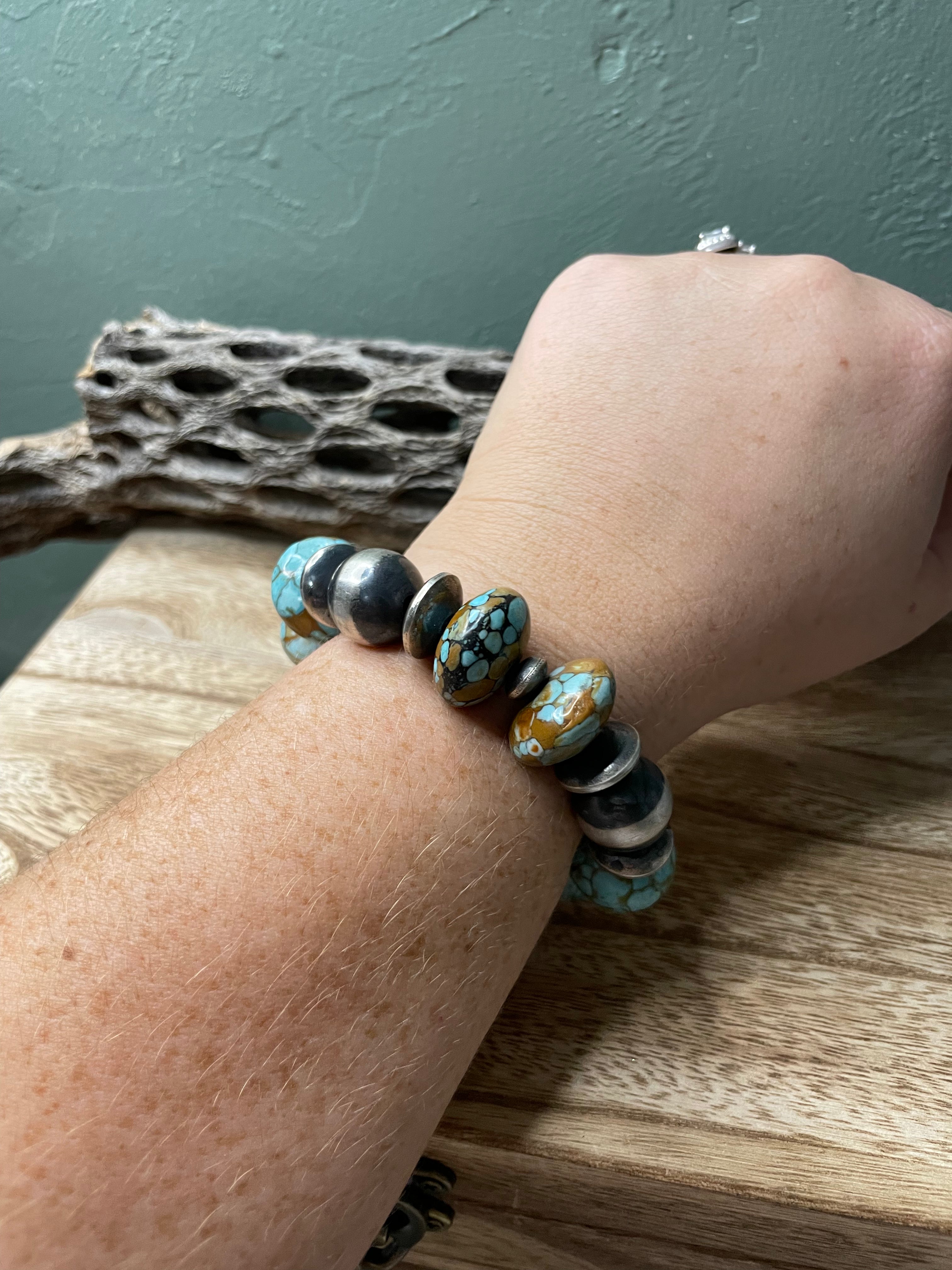 Handcrafted Sterling Silver Stretchy Natural #8 Turquoise Beaded Bracelet 16 mm pearl