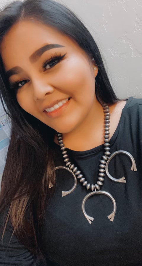 Beautiful Navajo Sterling Silver Naja Necklace Azalia Lewis