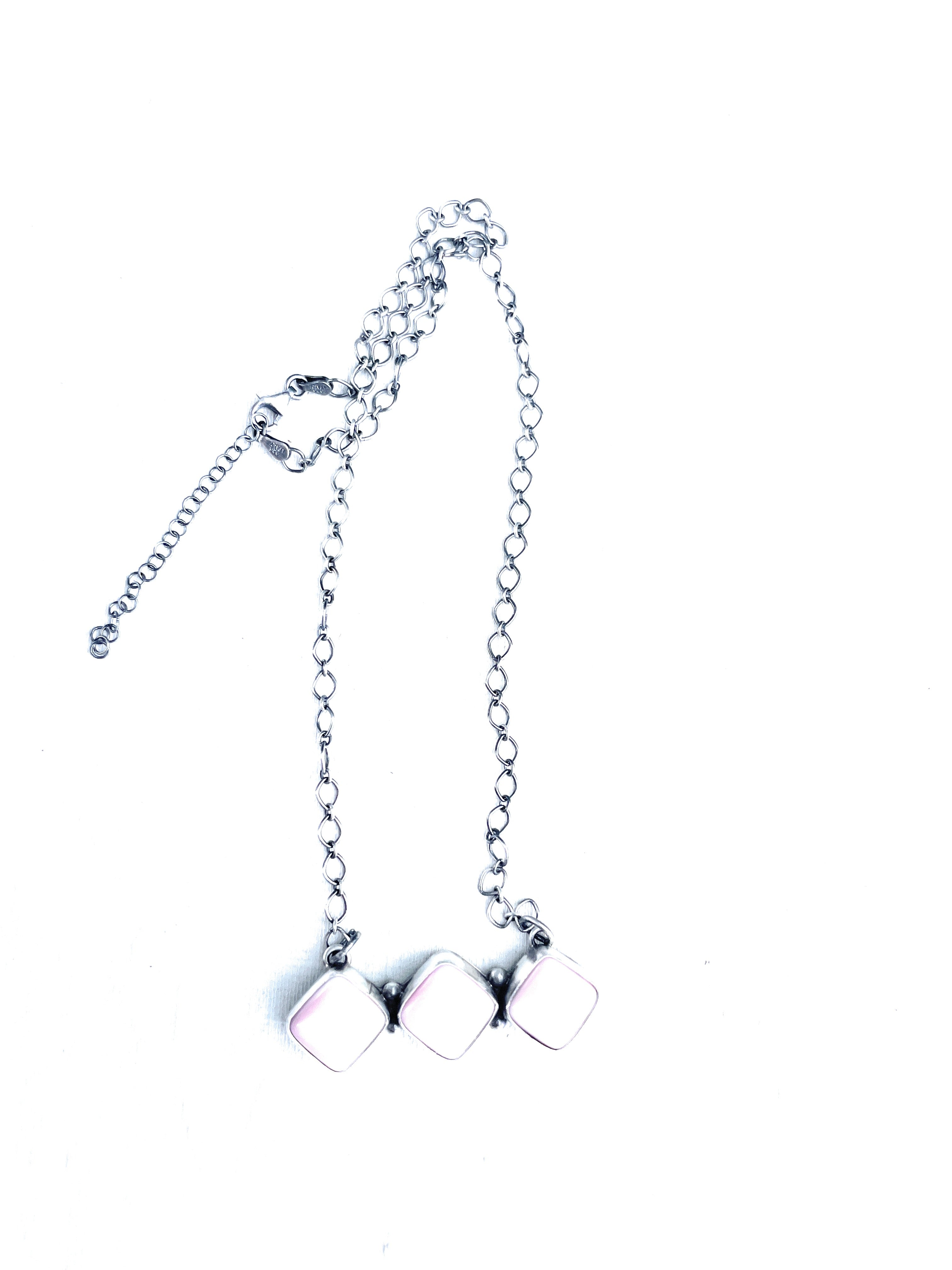 Handcrafted Queen Pink Conch Shell And Sterling Silver 3 Stone Bar Necklace Signed