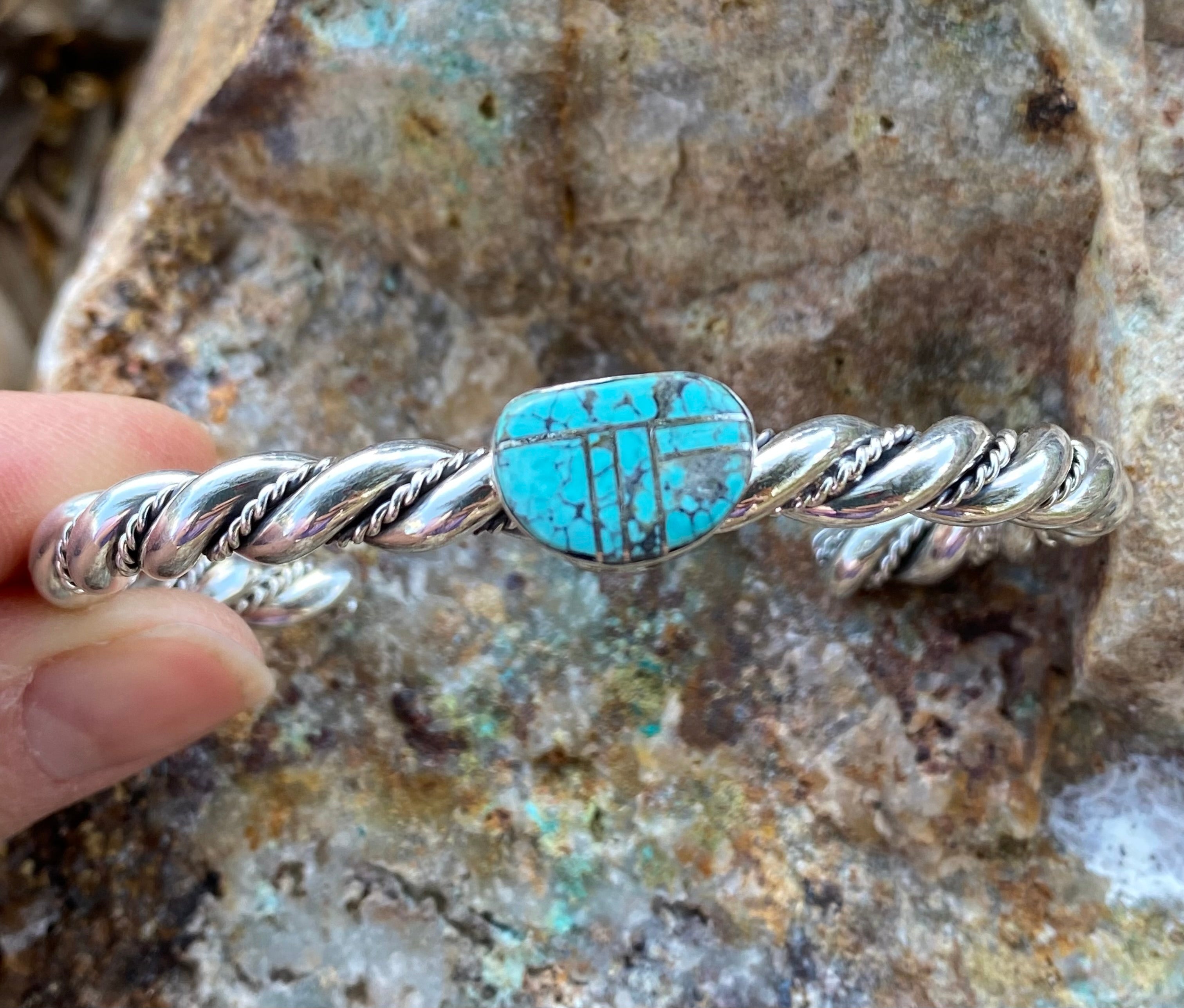 Handcrafted Turquoise 8 & Sterling silver Rope Twist Bracelet