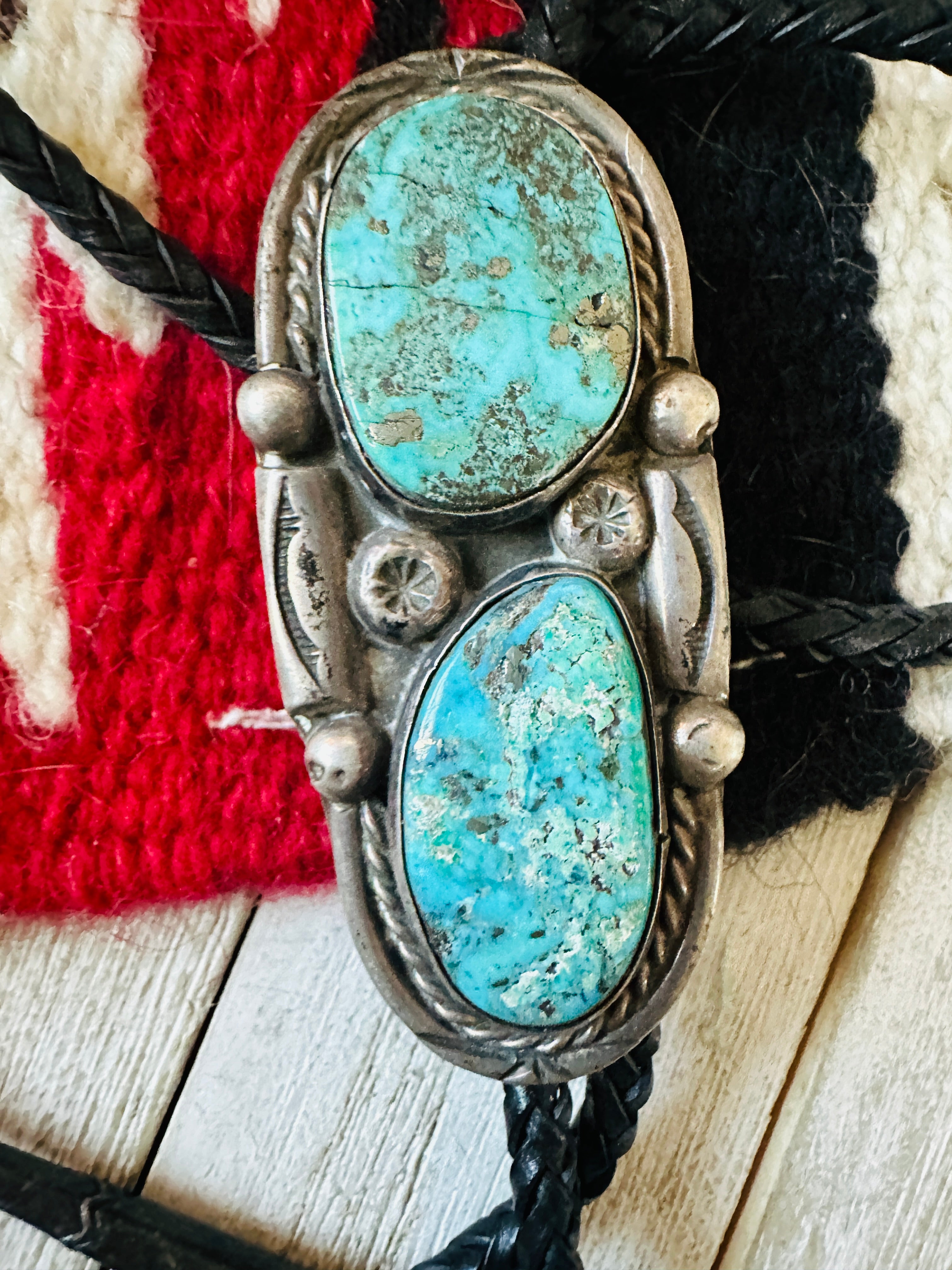 Vintage Old Pawn Navajo Sterling Silver & Turquoise Cluster Bolo Tie