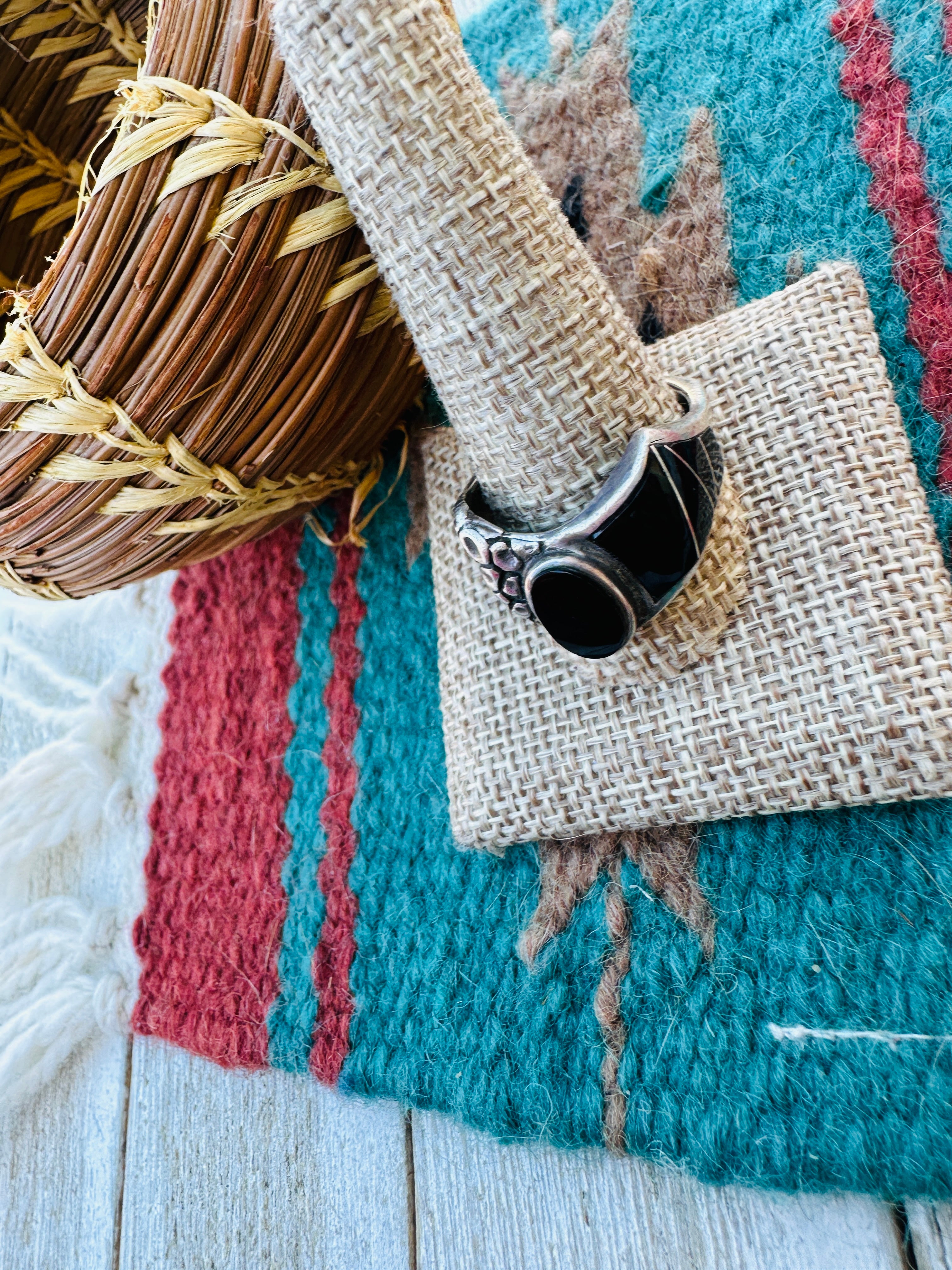Old Pawn Handcrafted Black Onyx & Sterling Silver Inlay Ring Size 13