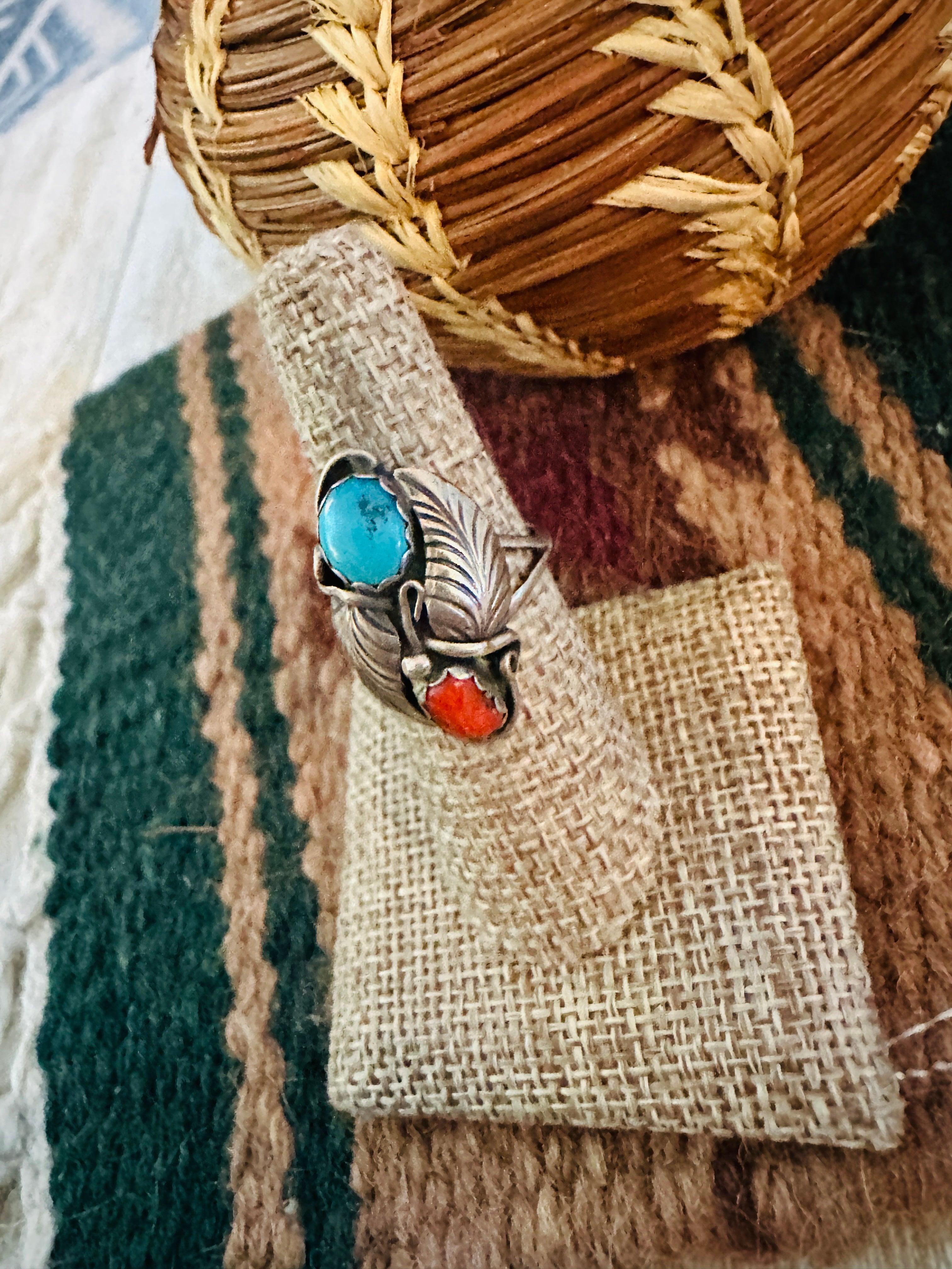 Old Pawn Handcrafted Turquoise, Coral & Sterling Silver Ring Size 7