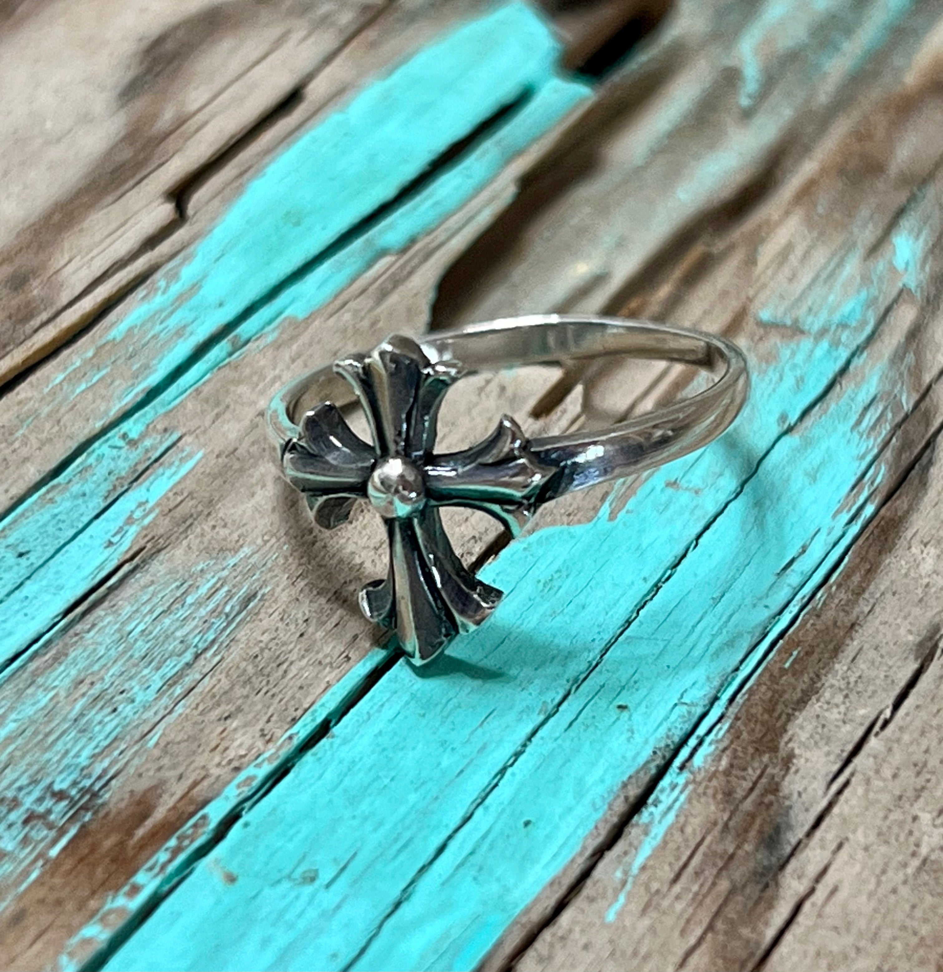 Vintage Style Sterling Silver Cross Ring