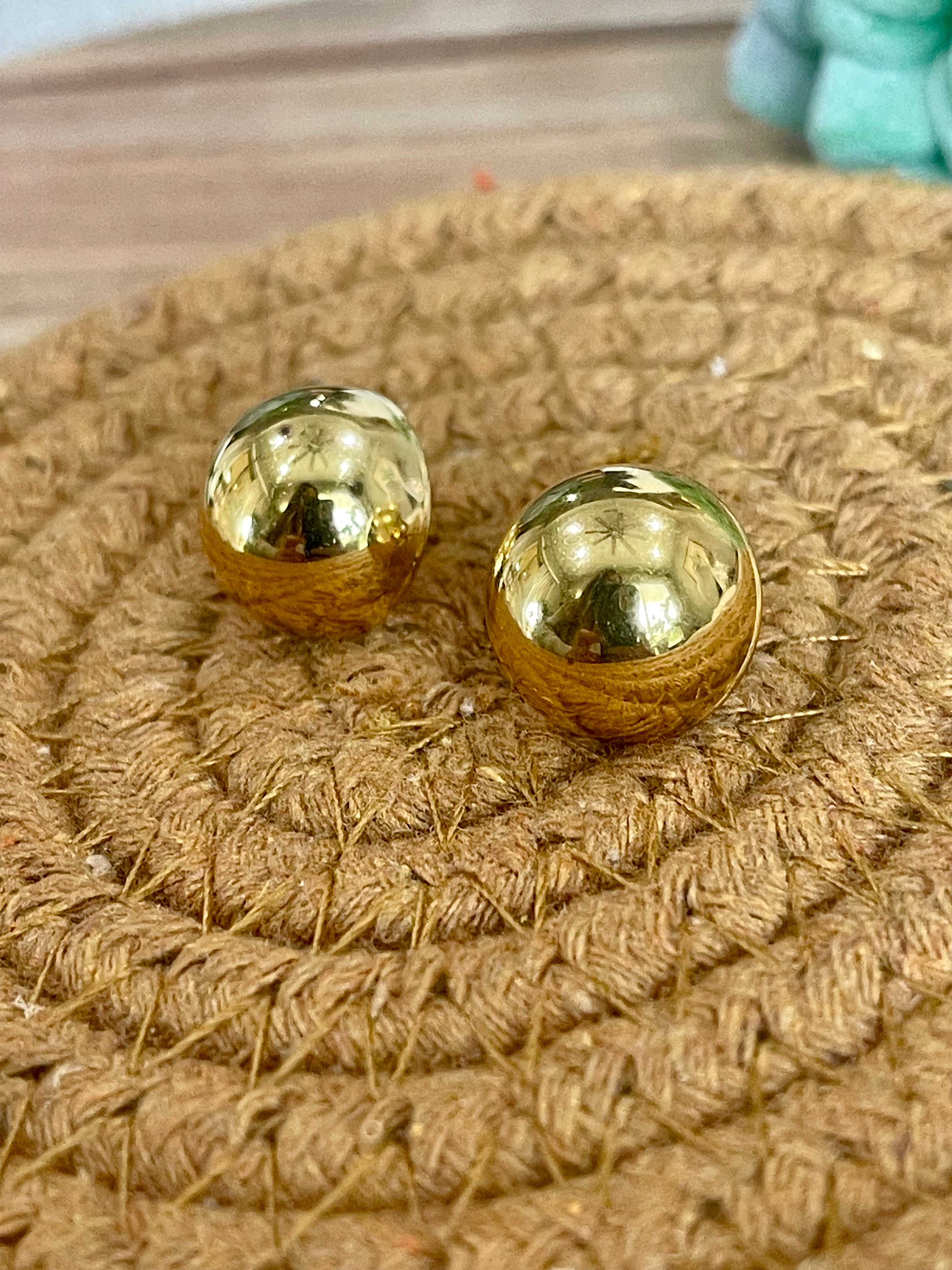 Vintage Gold Plated Round Stud Earrings