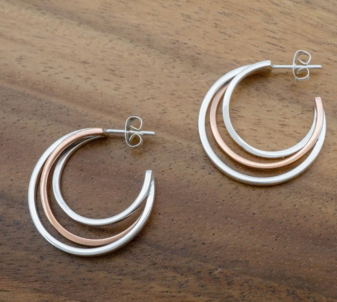 TRIPLE STRAND SILVER & COPPER HOOPS