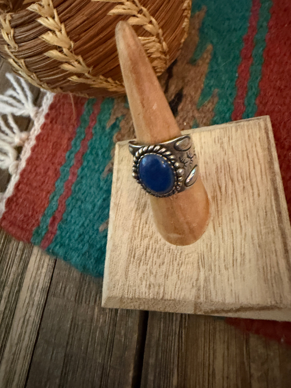 Old Pawn Handcrafted Lapis & Sterling Silver Ring Size 6.5