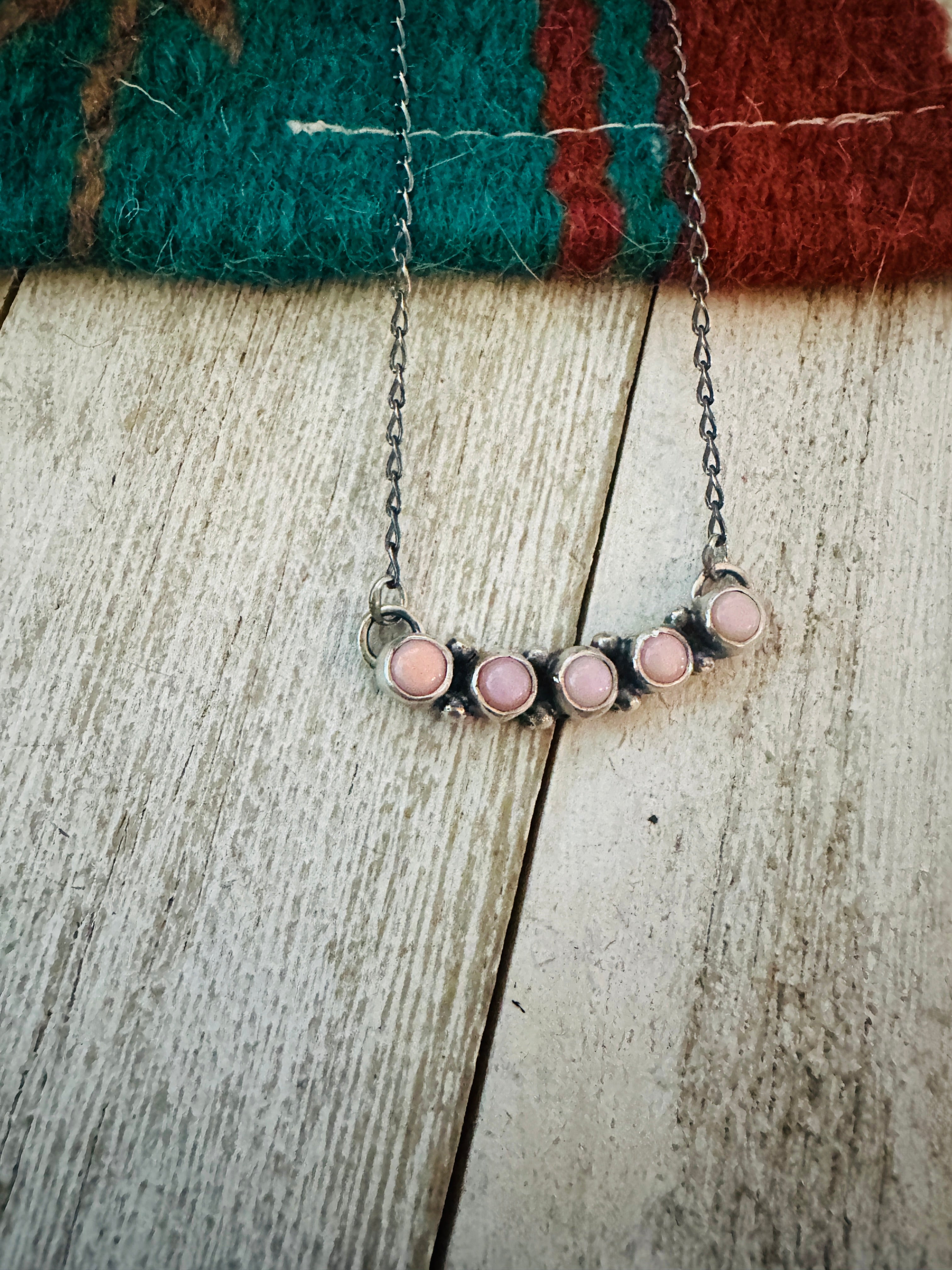 Navajo Queen Pink Conch & Sterling Silver Necklace