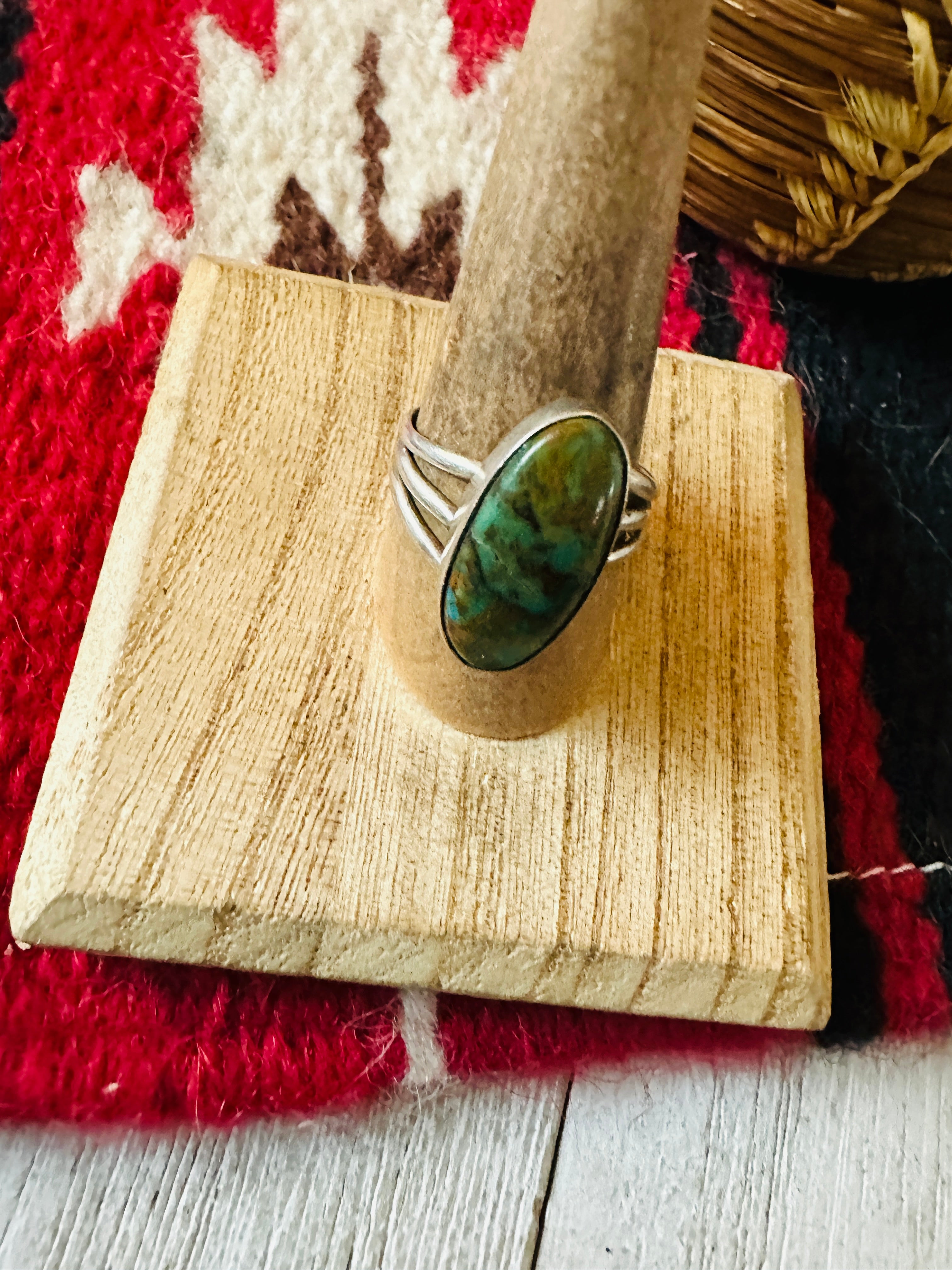 Old Pawn Vintage Navajo Sterling Silver & Turquoise Ring Size 9.5