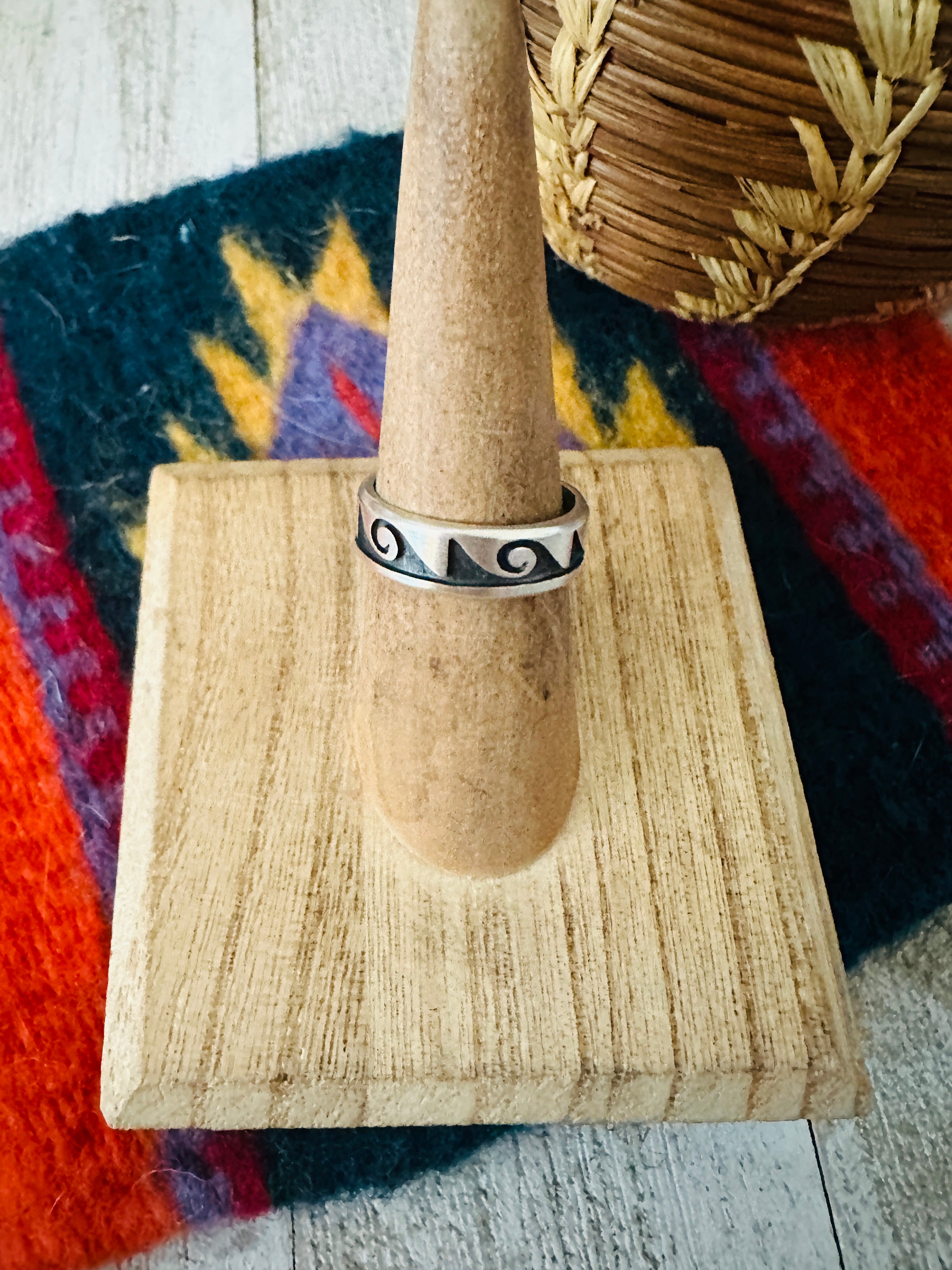 Hopi Overlaid Sterling Silver Swirl Cigar Band Ring