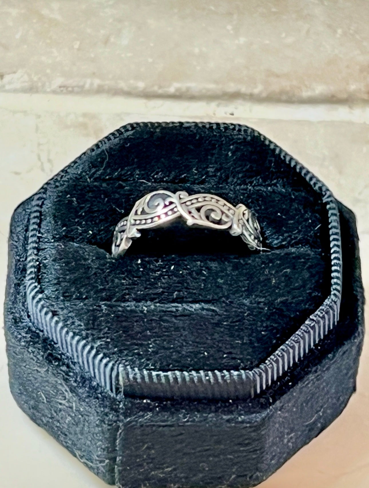 Celtic Swirl Sterling Silver Band Ring Size 8.5