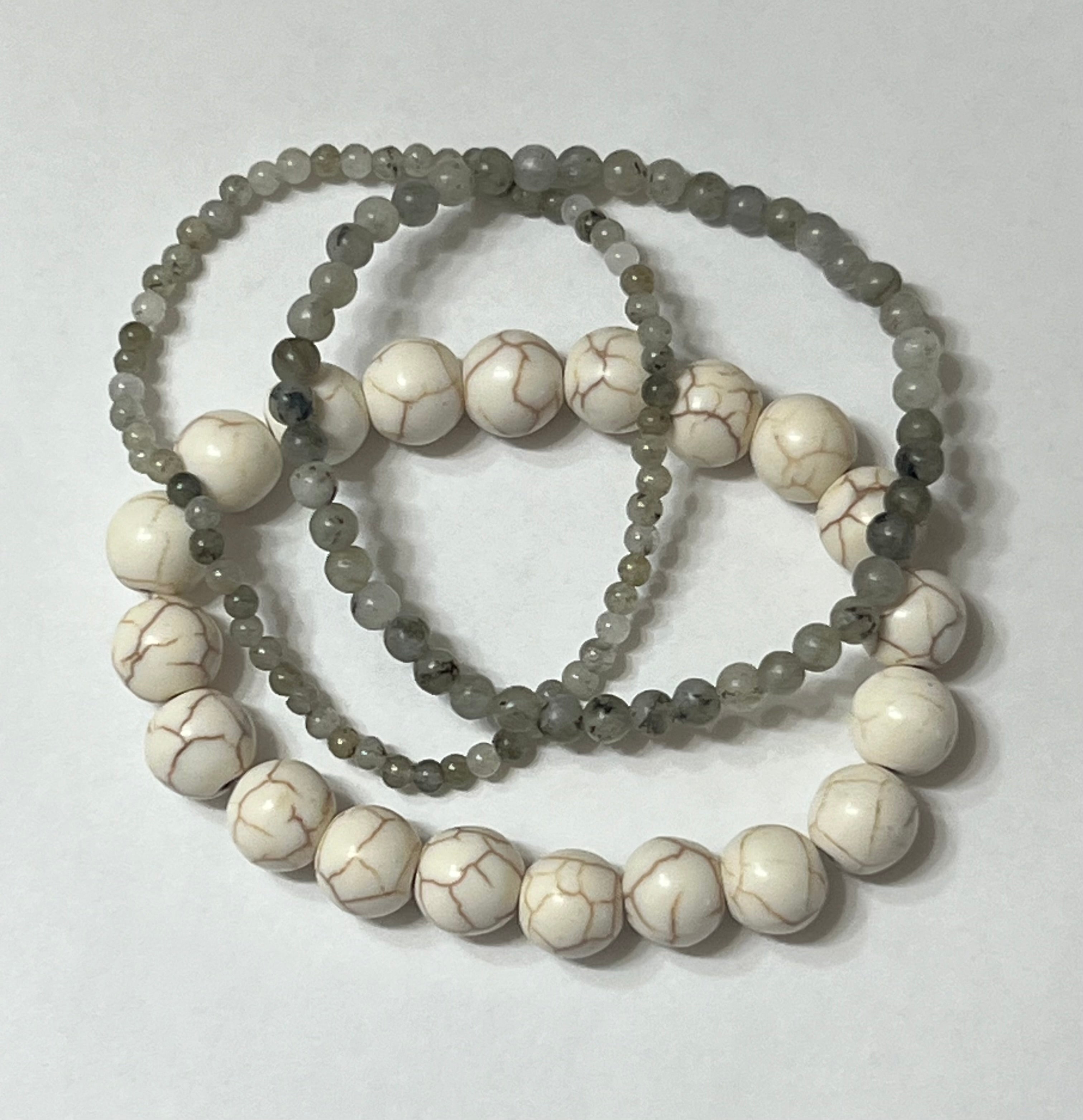 Cream Howlite Stretch Bracelet Set of 3-Gray