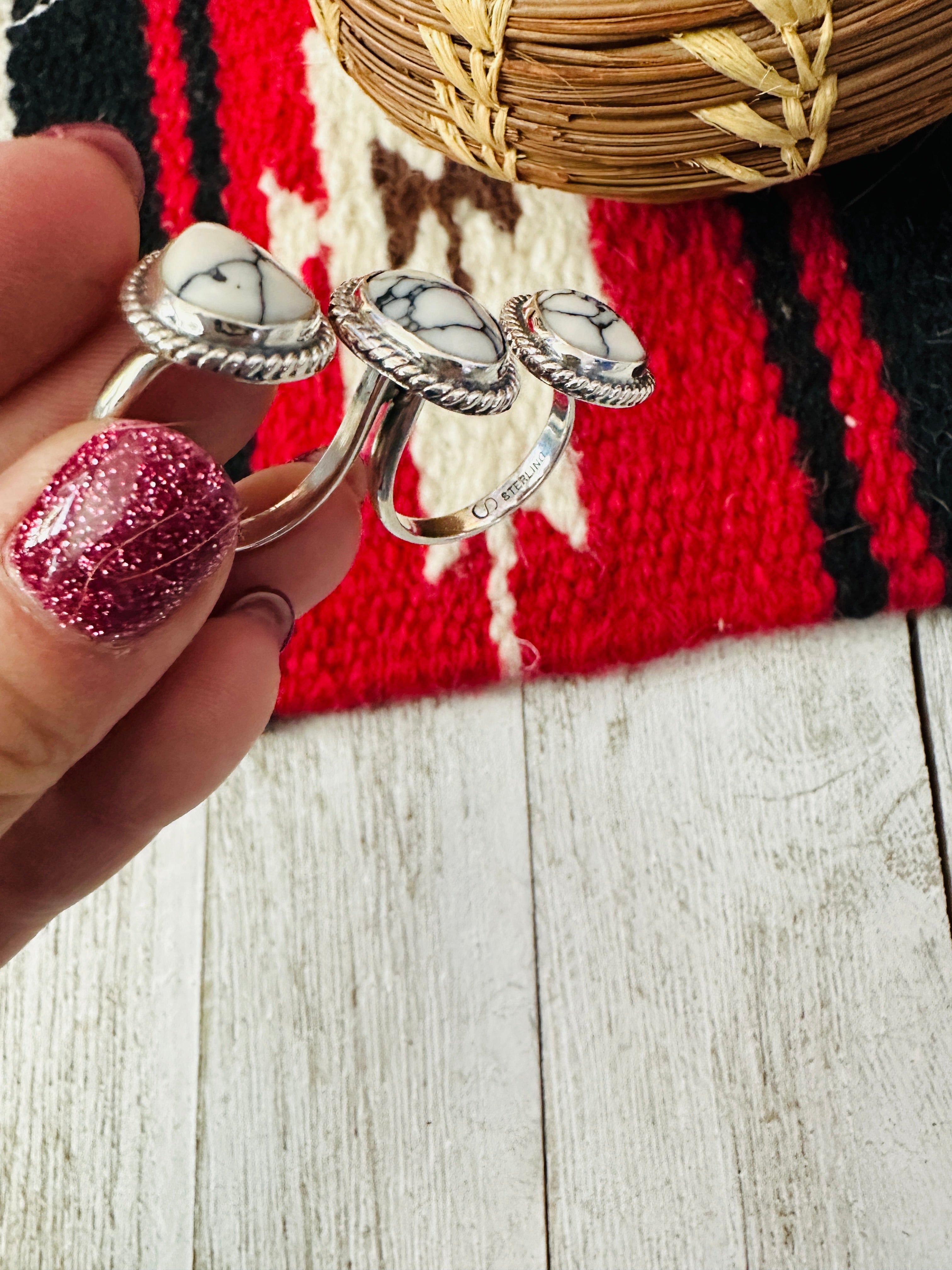 Navajo Howlite & Sterling Silver Adjustable Knuckle Ring